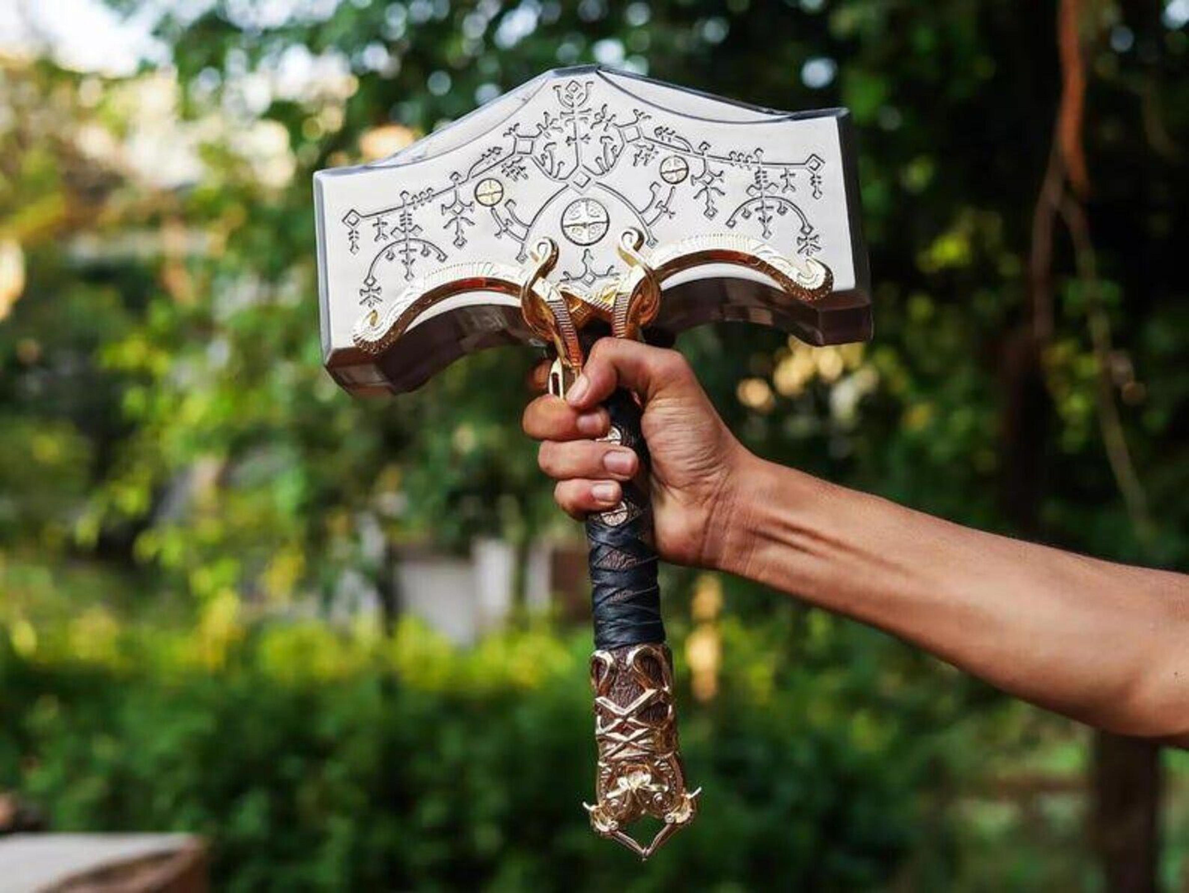 viking thor hammer god of war ragnarok mjolnir replica collectible cosplay decor