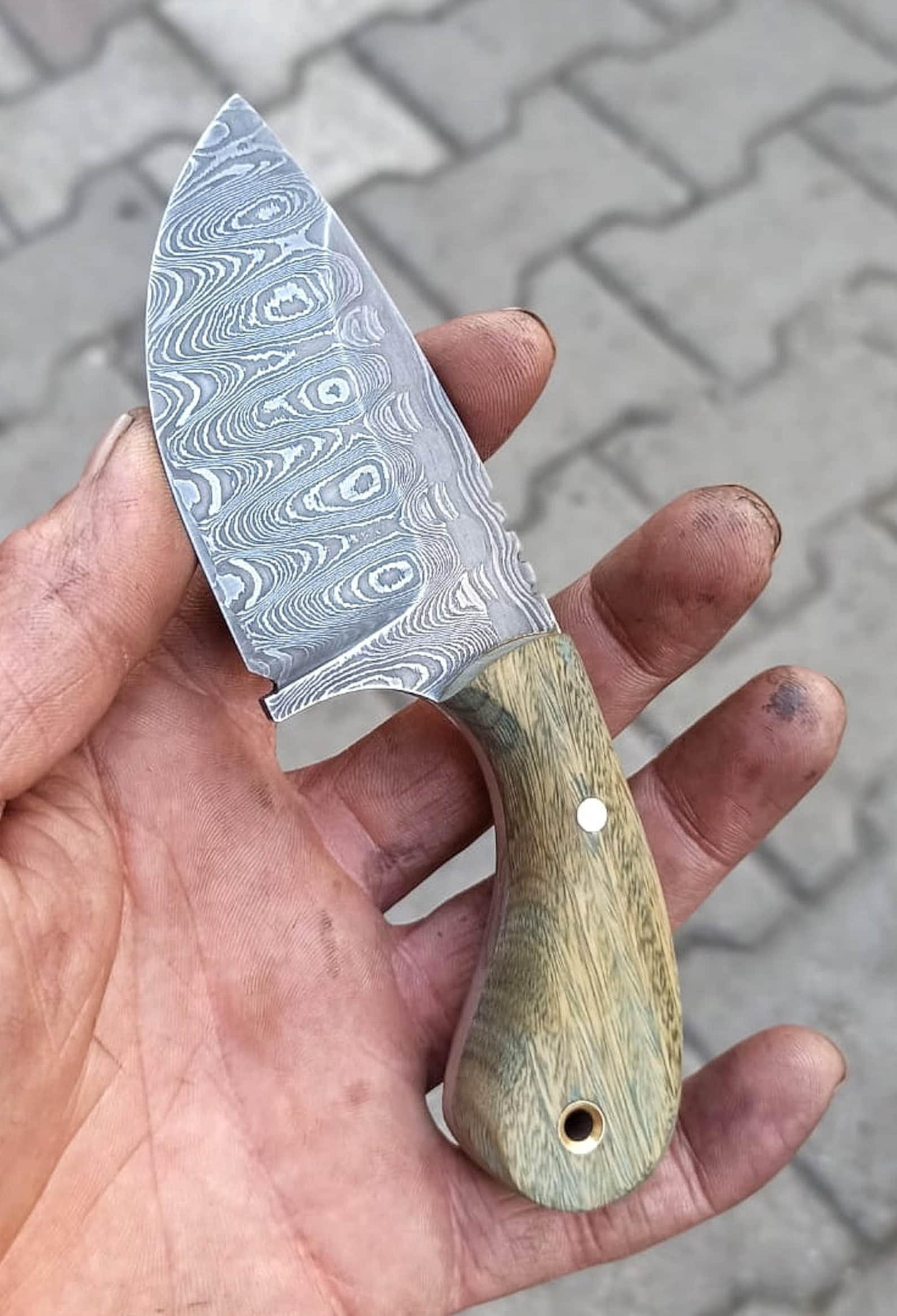real damascus skinning knife 150 layers full tang edc hunting knife with green rosewood handle