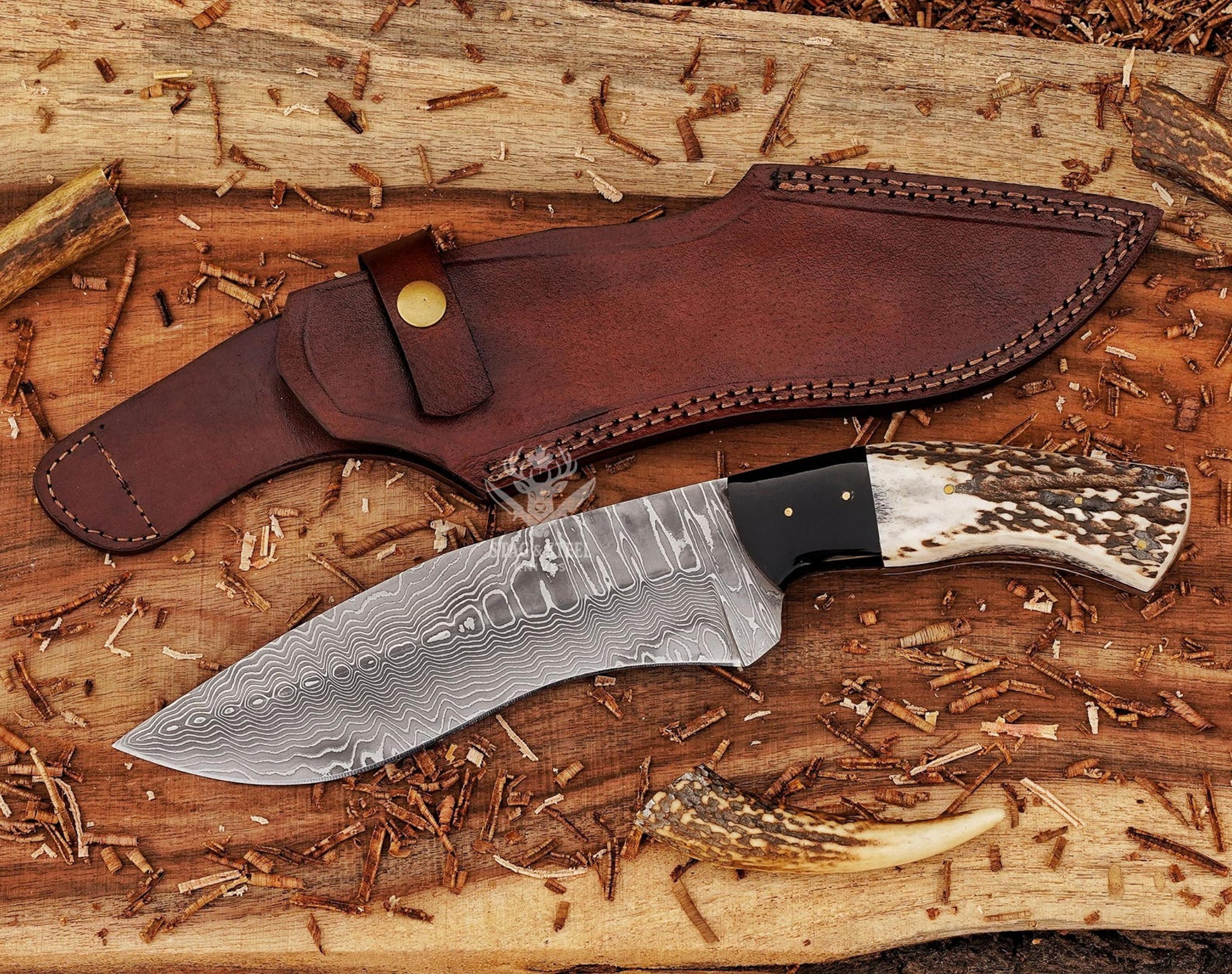 premium damascus outdoor knife – handmade gift for outdoorsmen