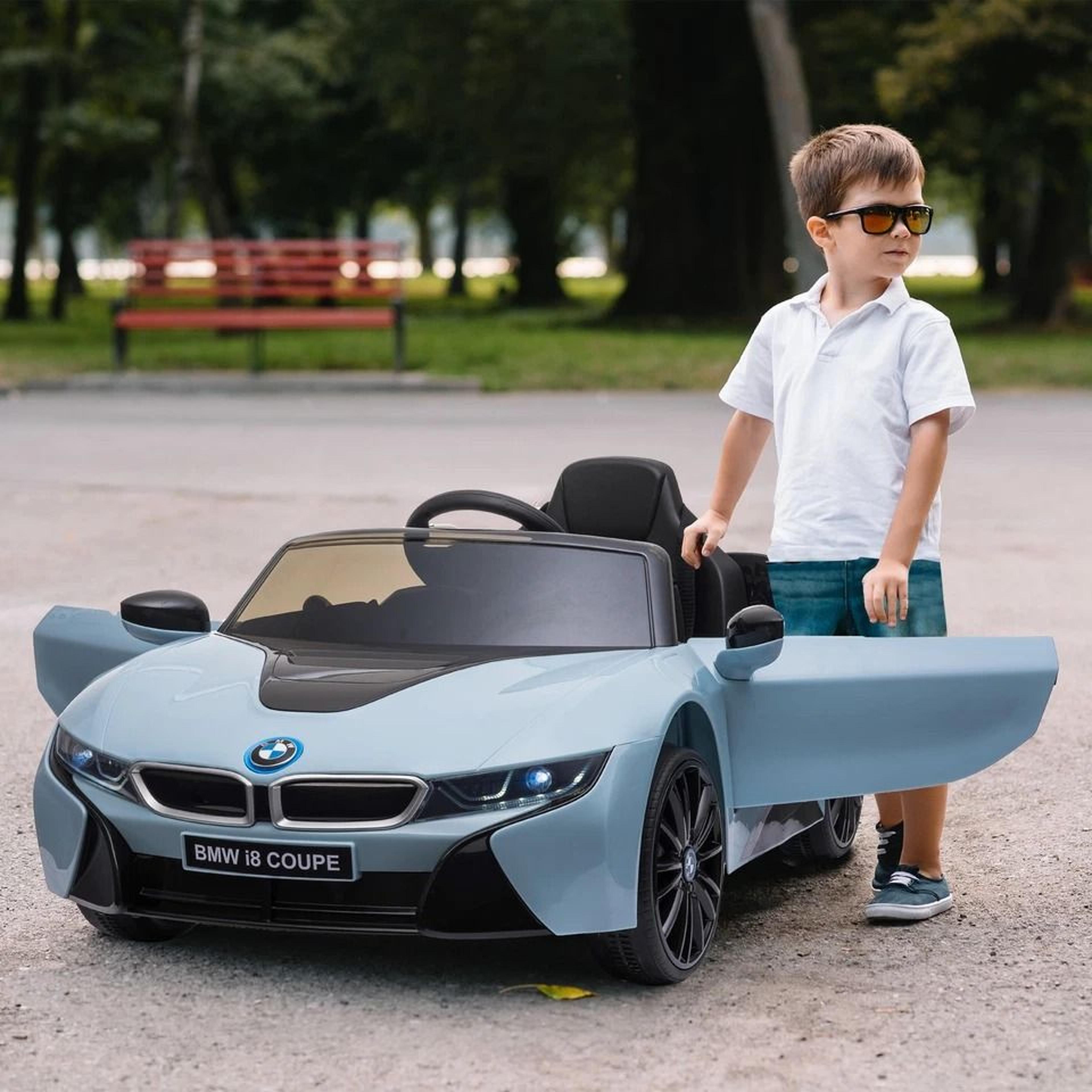 licensed bmw i8 coupe electric kids ride-on car – 6v battery-powered toy car in blue for ages 3-8