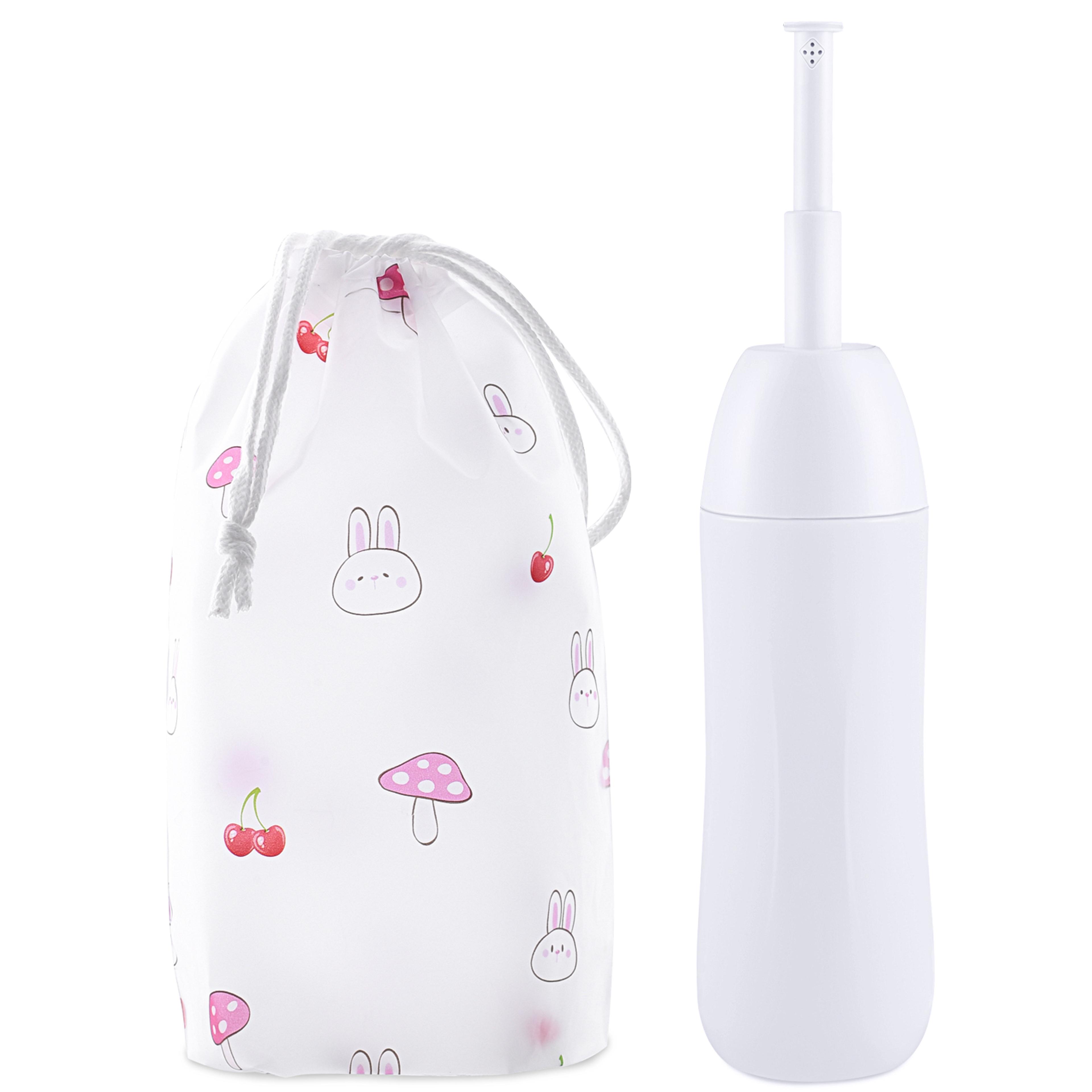 portable travel bidet bottle with retractable nozzle and carry bag