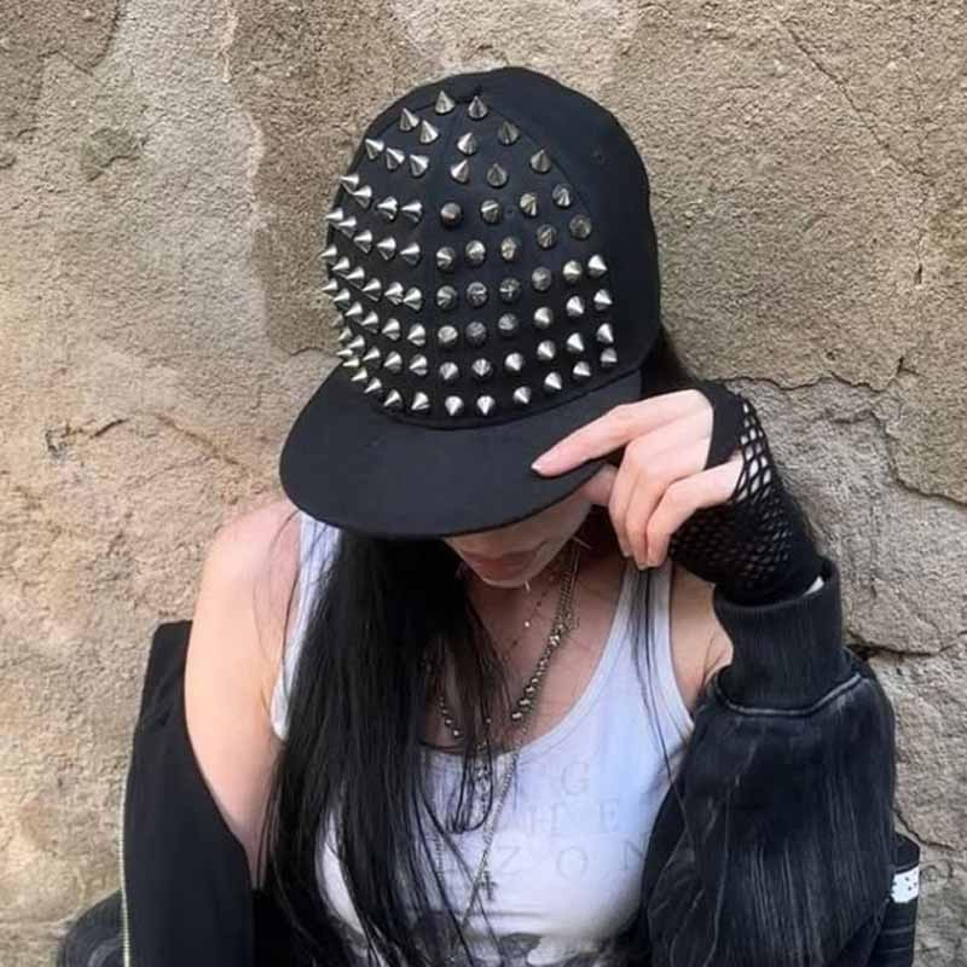 street style adjustable baseball cap with rivet accents unisex sun protection outdoor hat
