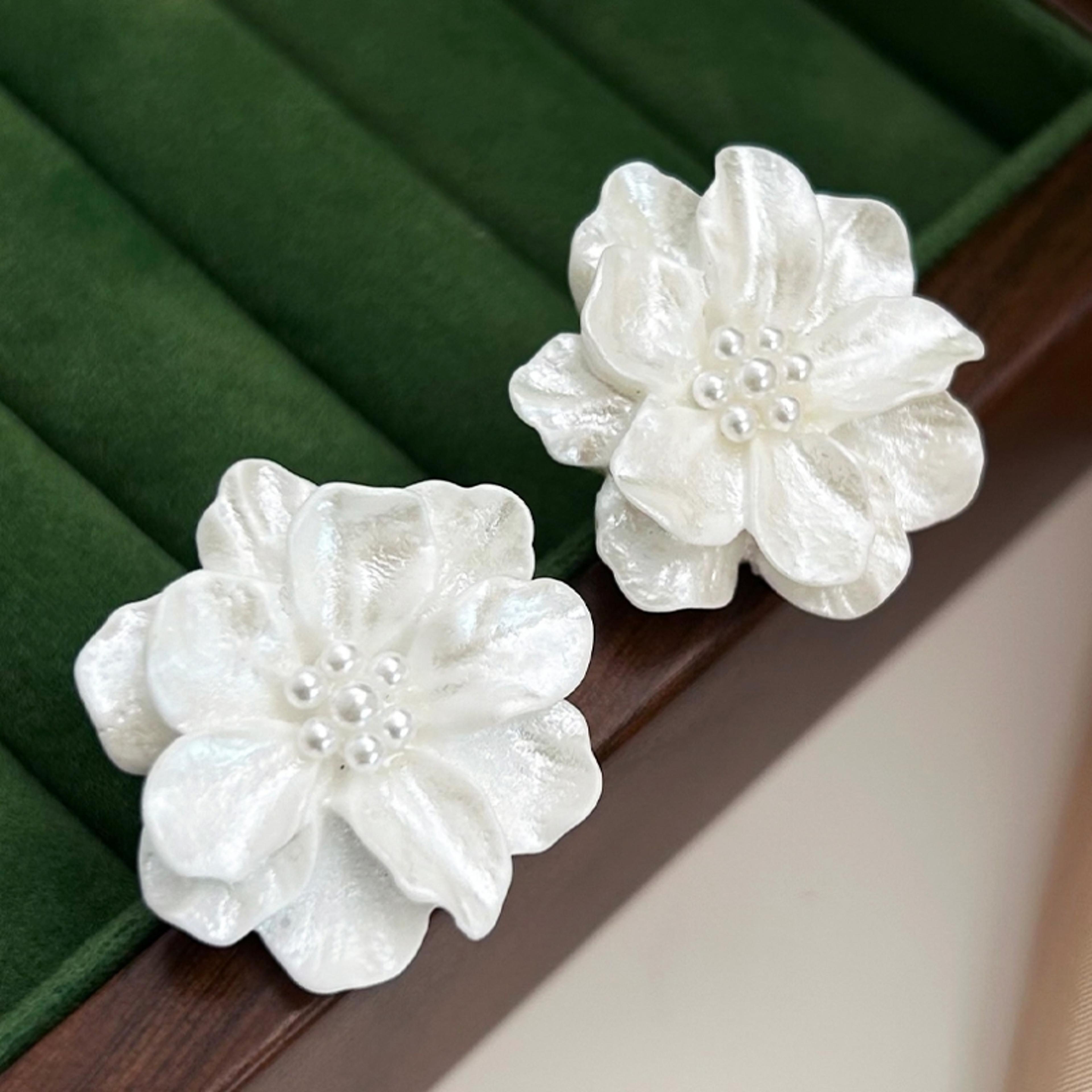 bloompetal acrylic flower stud earrings korean floral earrings for women