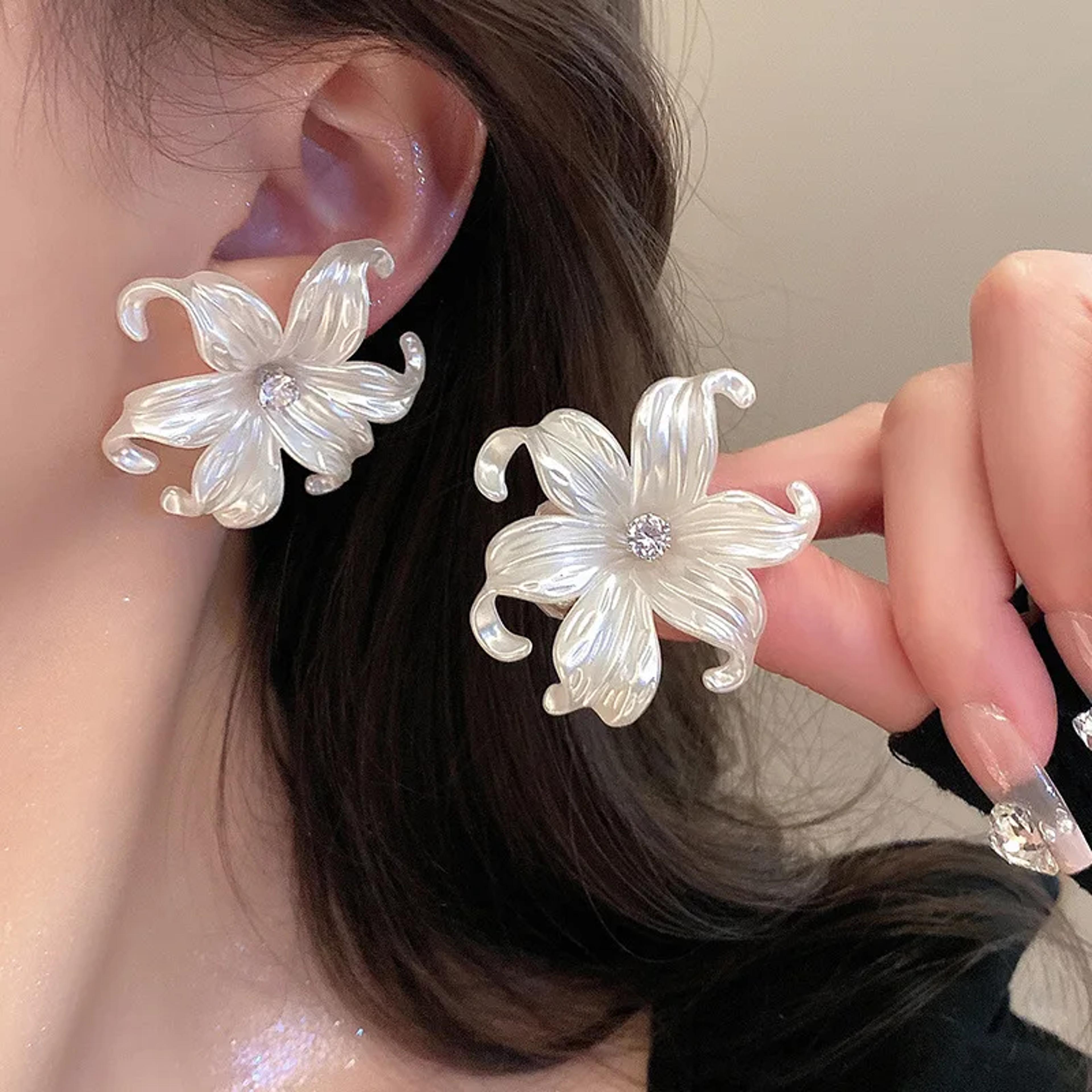 elegant iris bloom crystal flower stud earrings for women