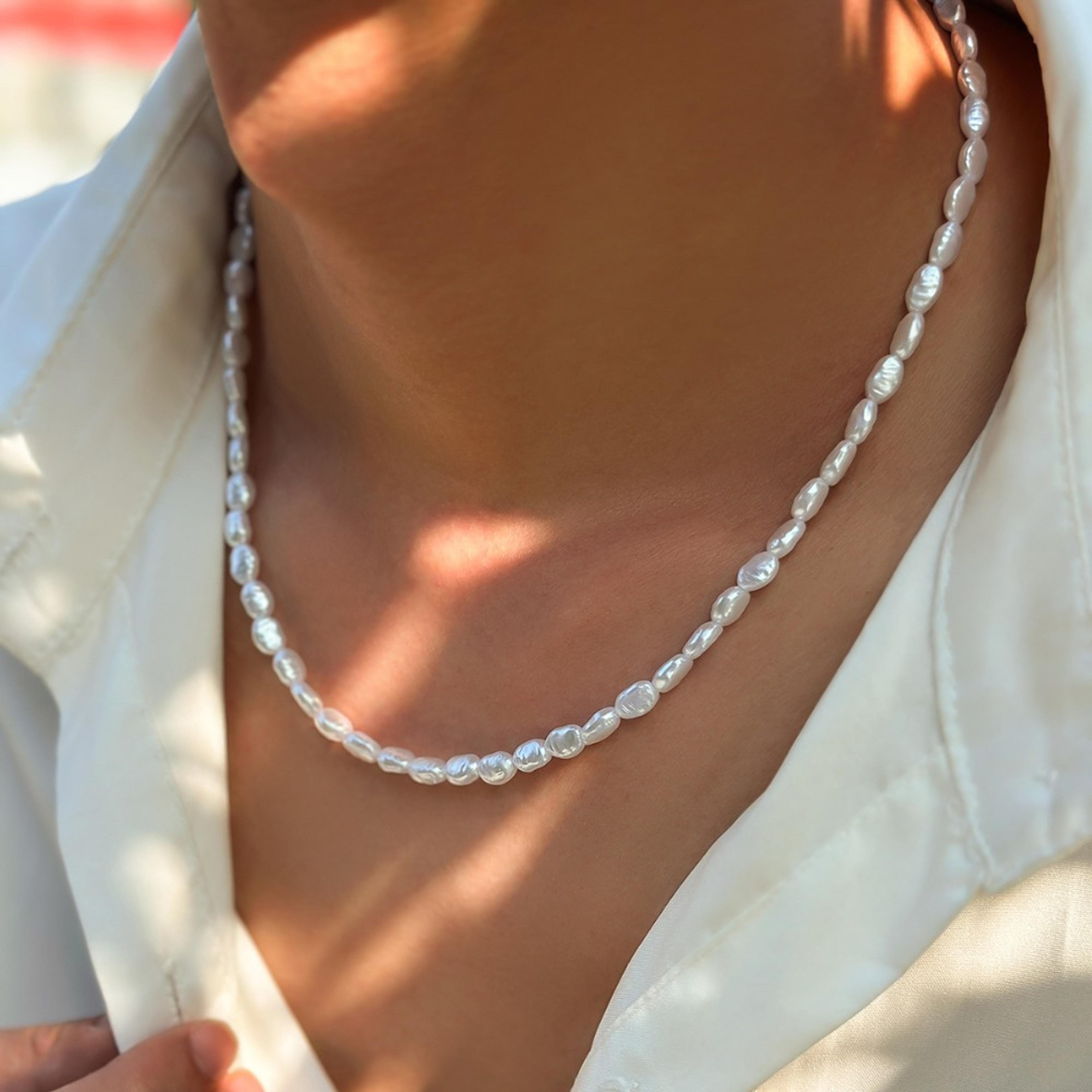 baroque pearl pendant necklace vintage beaded collarbone chain for men & women