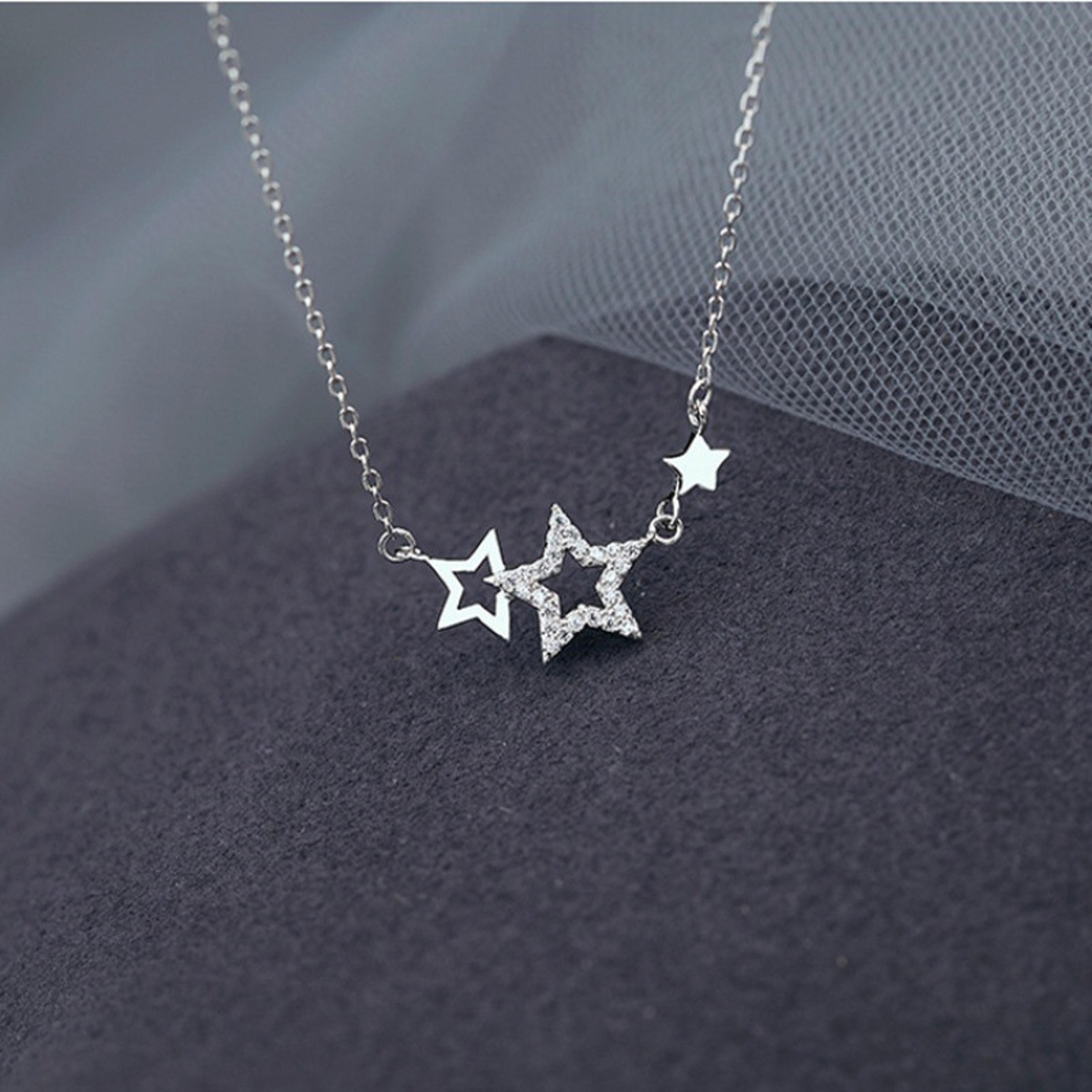 sterling silver star pendant necklace with zircon | minimalist choker for women