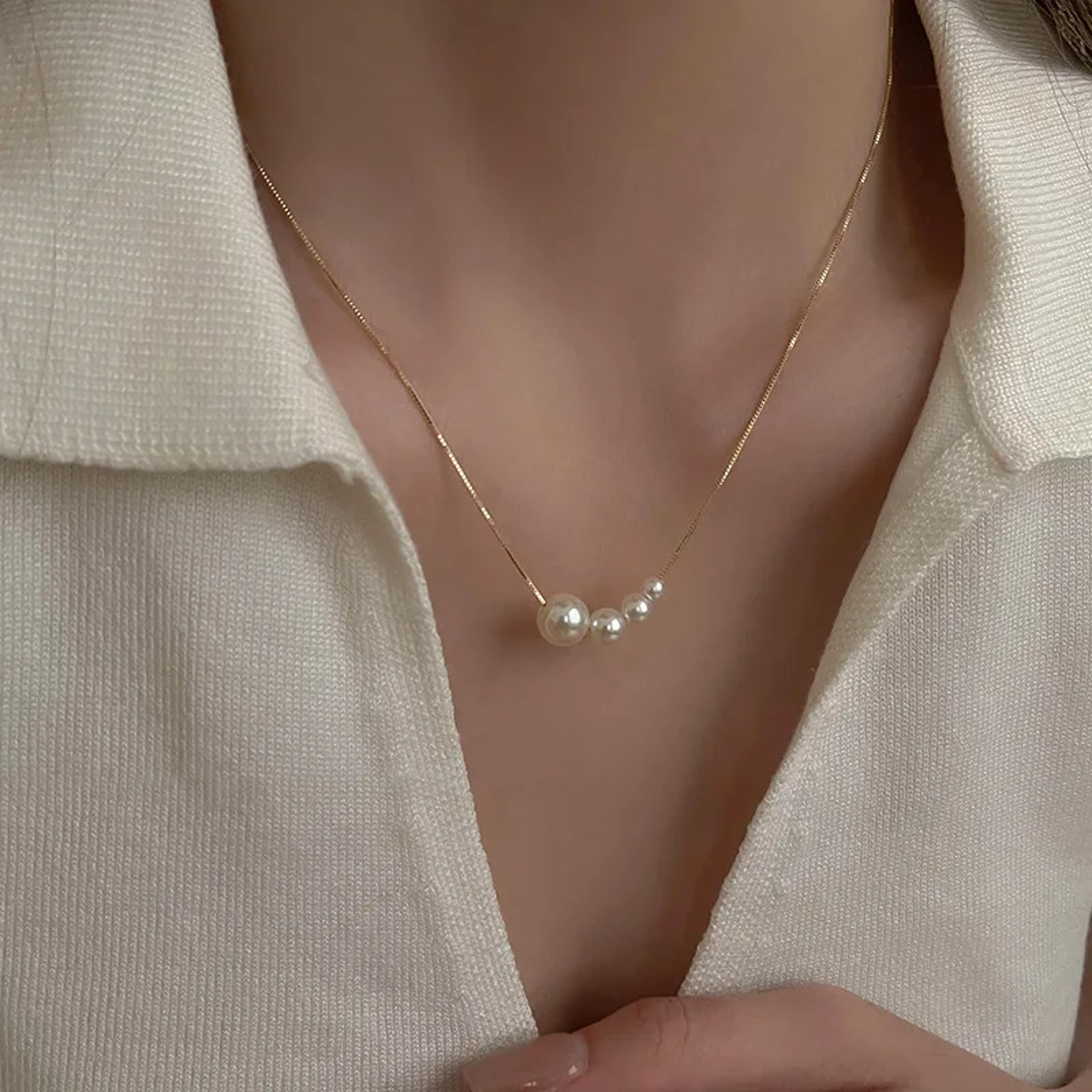 elegant pearl choker necklace set with layered imitation pearl necklace design for women