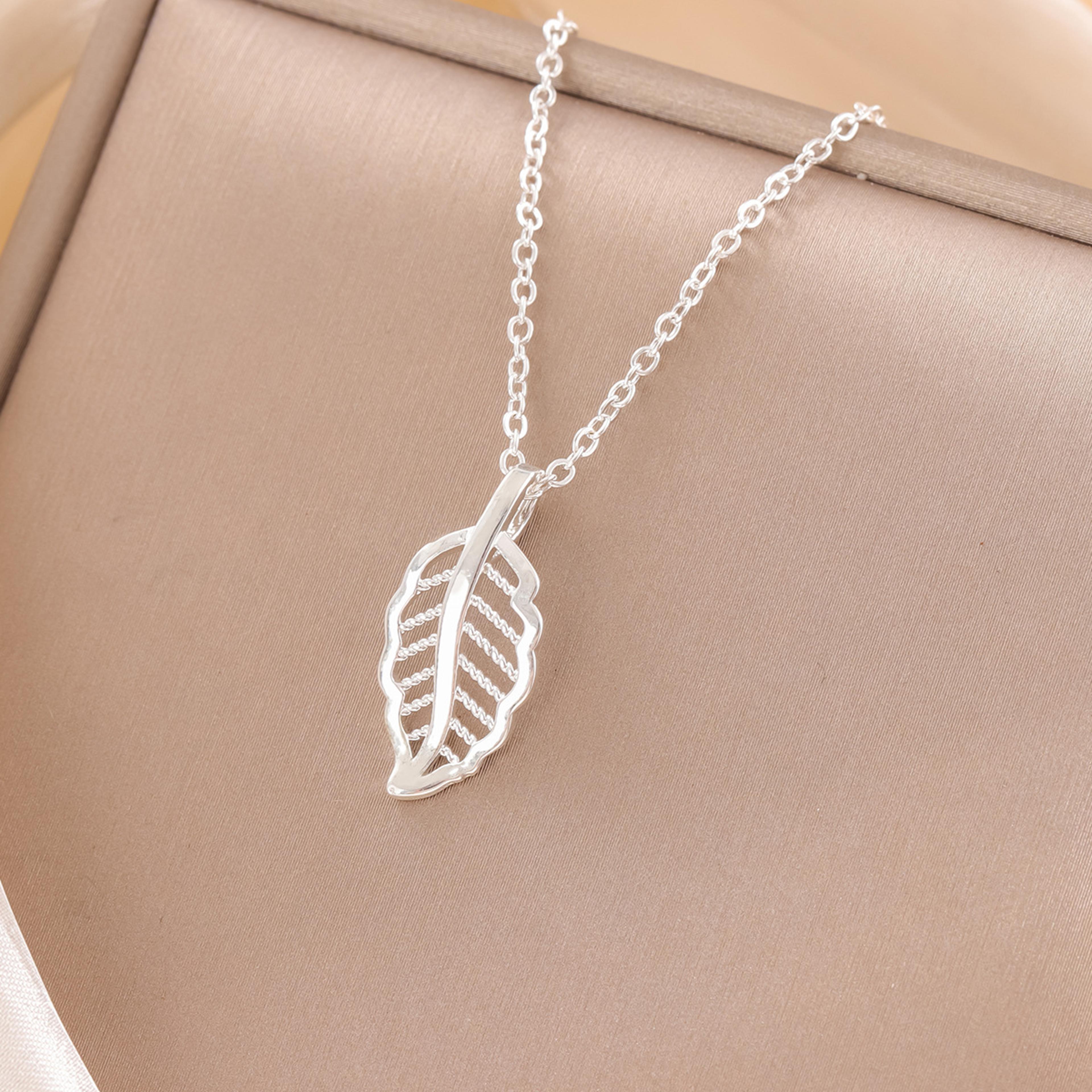 elegant silver leaf necklace hollow leaf pendant necklace for women