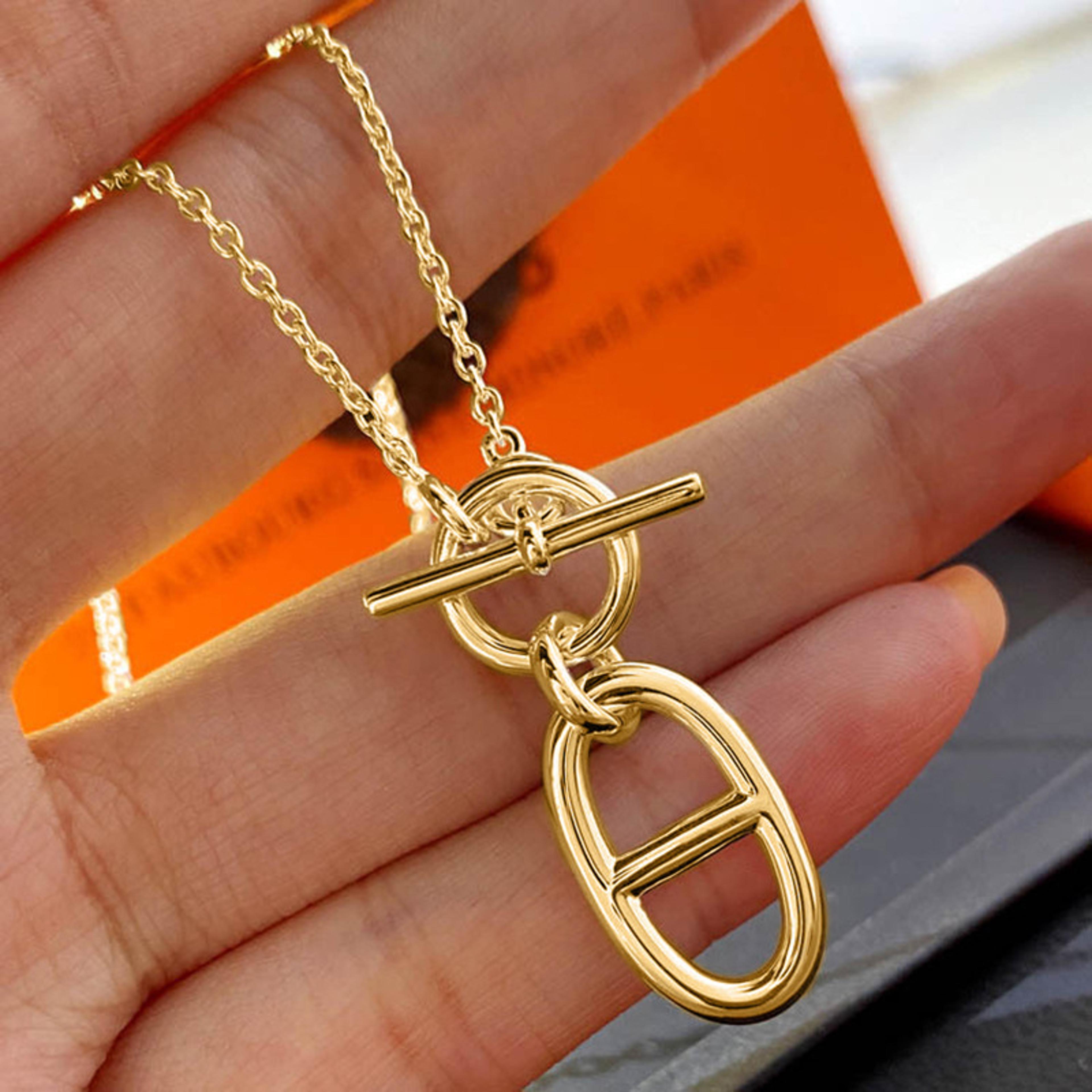 minimalist oval pendant necklace elegant gold ot necklace for women, weddings & everyday style