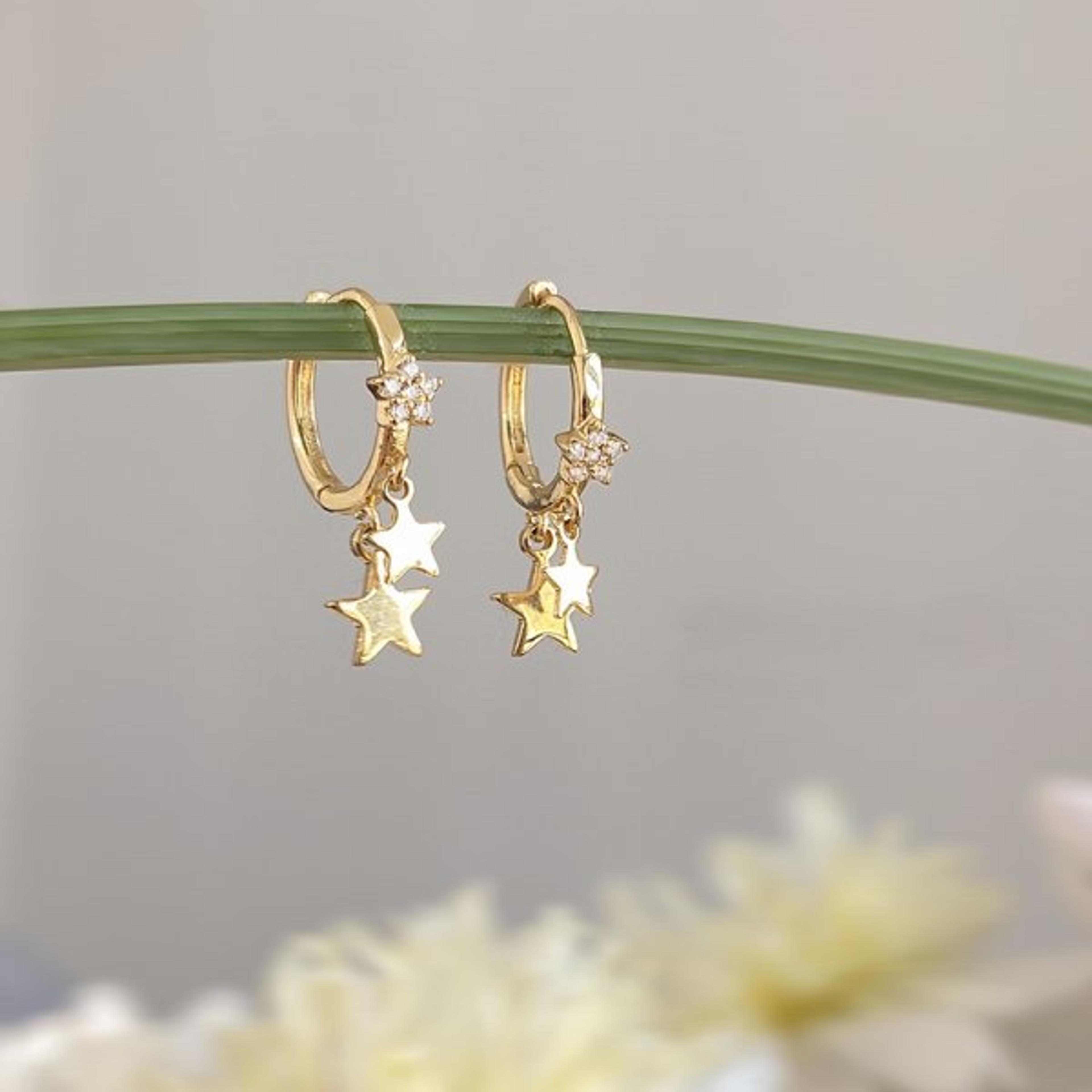 elegant floral stud earrings with crystal zircon bee & butterfly design for weddings and everyday glam