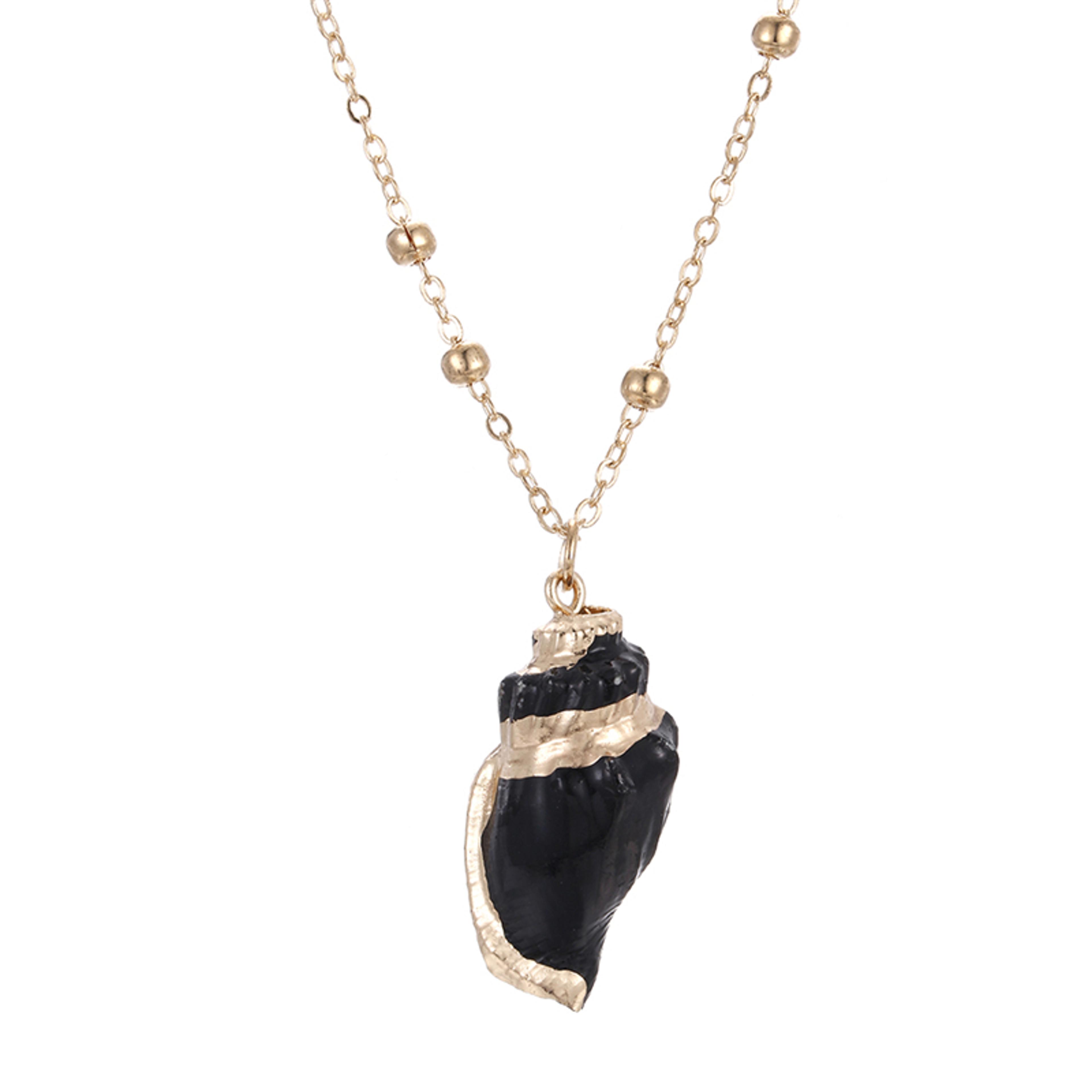 bohemian shell necklace with natural cowrie pendant beach summer jewelry for women
