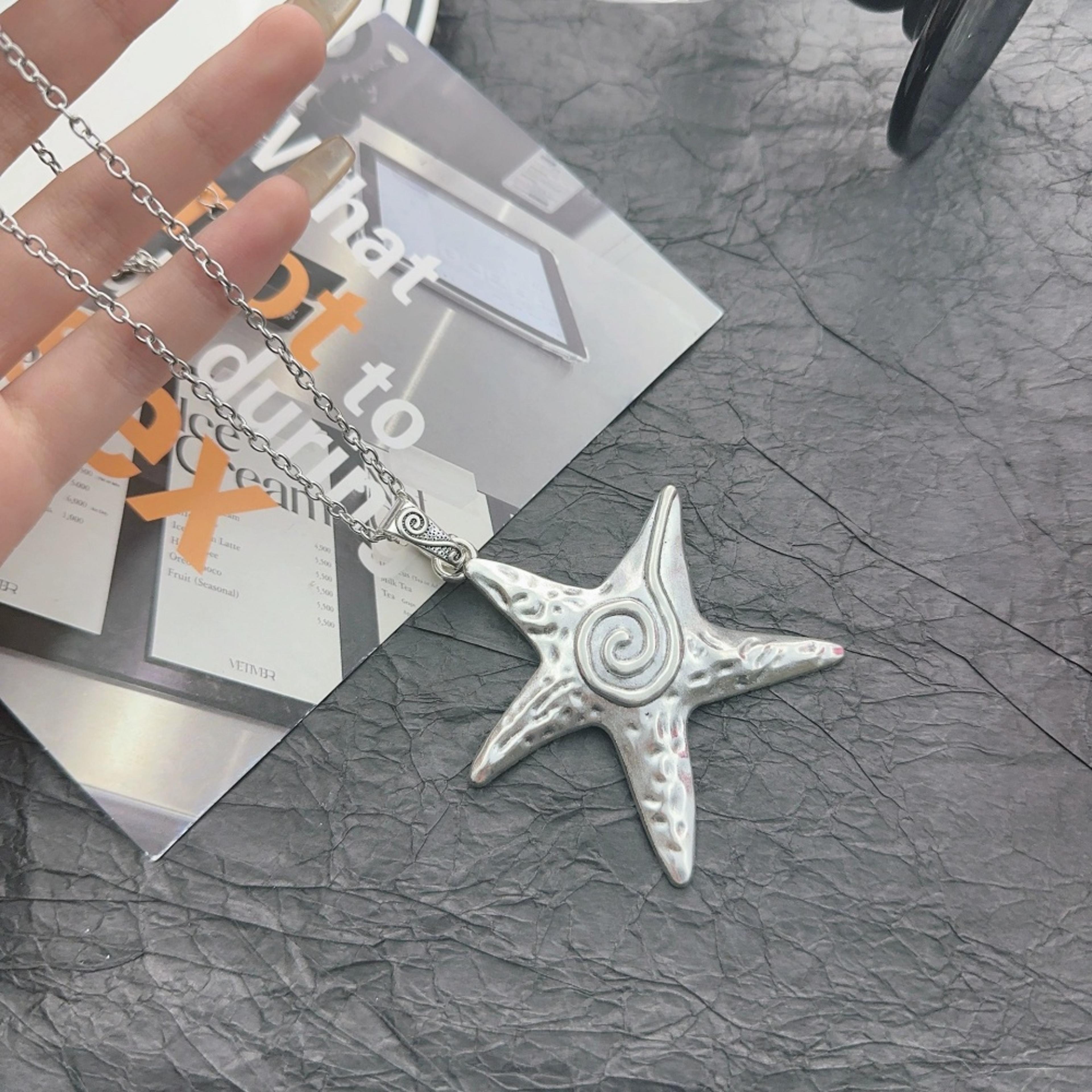 retro starfish necklace with spiral seashell pendant elegant beach necklace for women