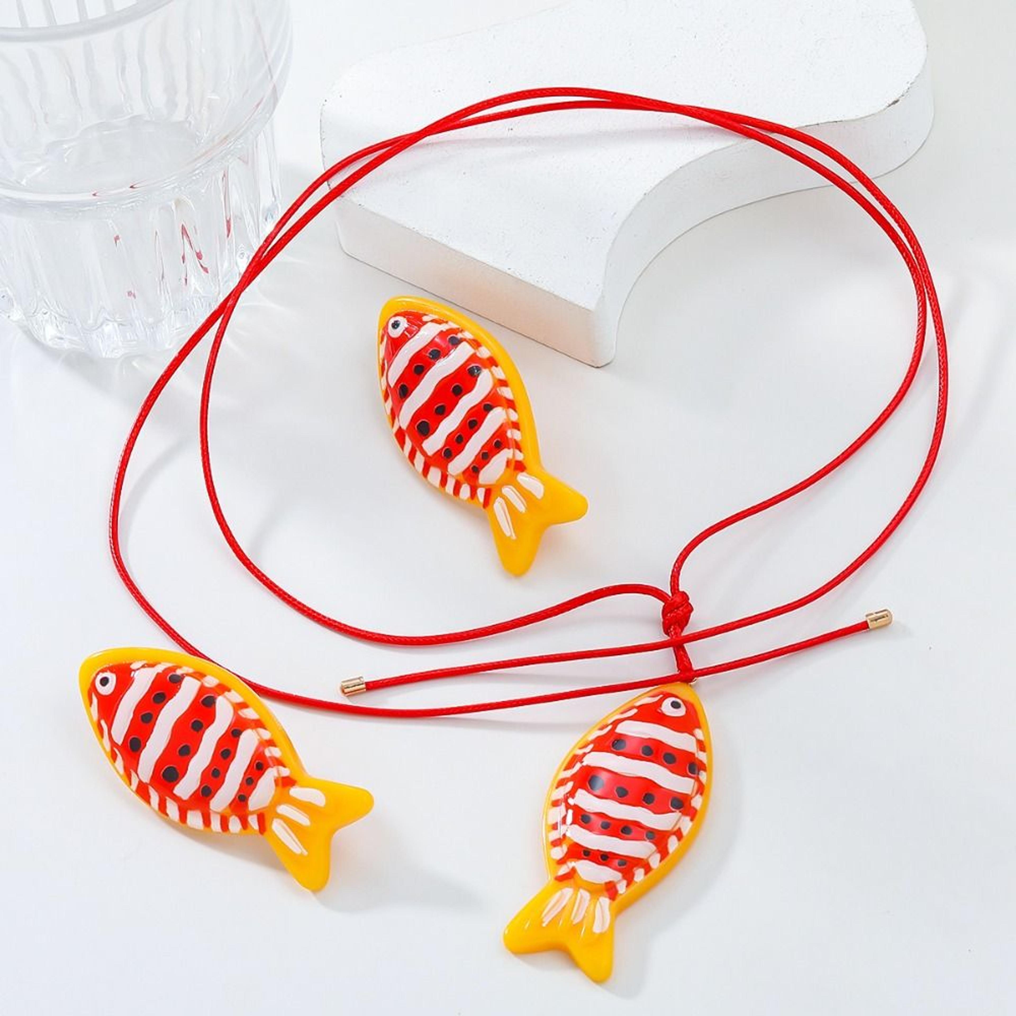 elegant fish pendant necklace style tropical fish necklace for beach & everyday wear