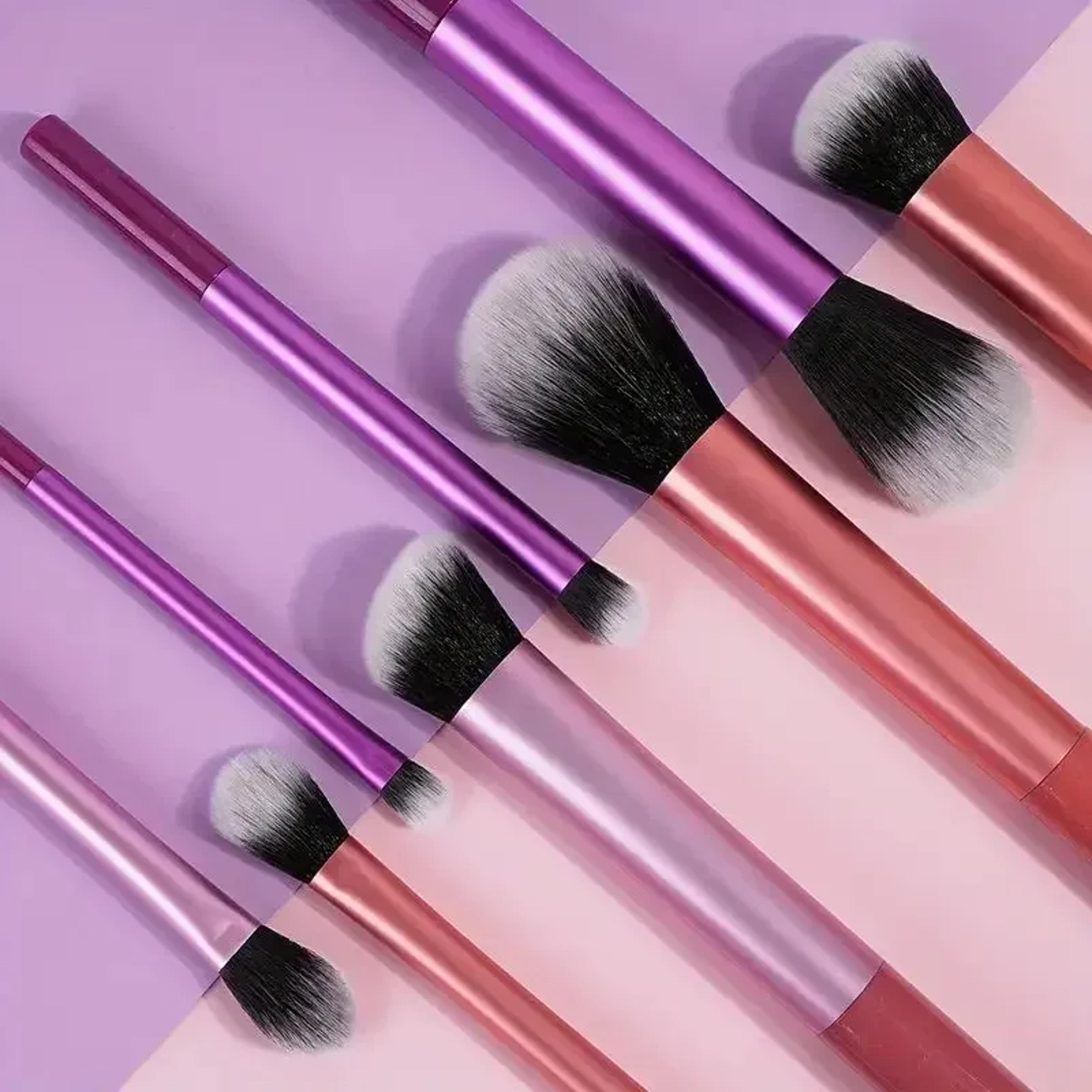 professional makeup brush set black glossy tool kit, powder, blush, contouring, eyeshadow makeup brushes