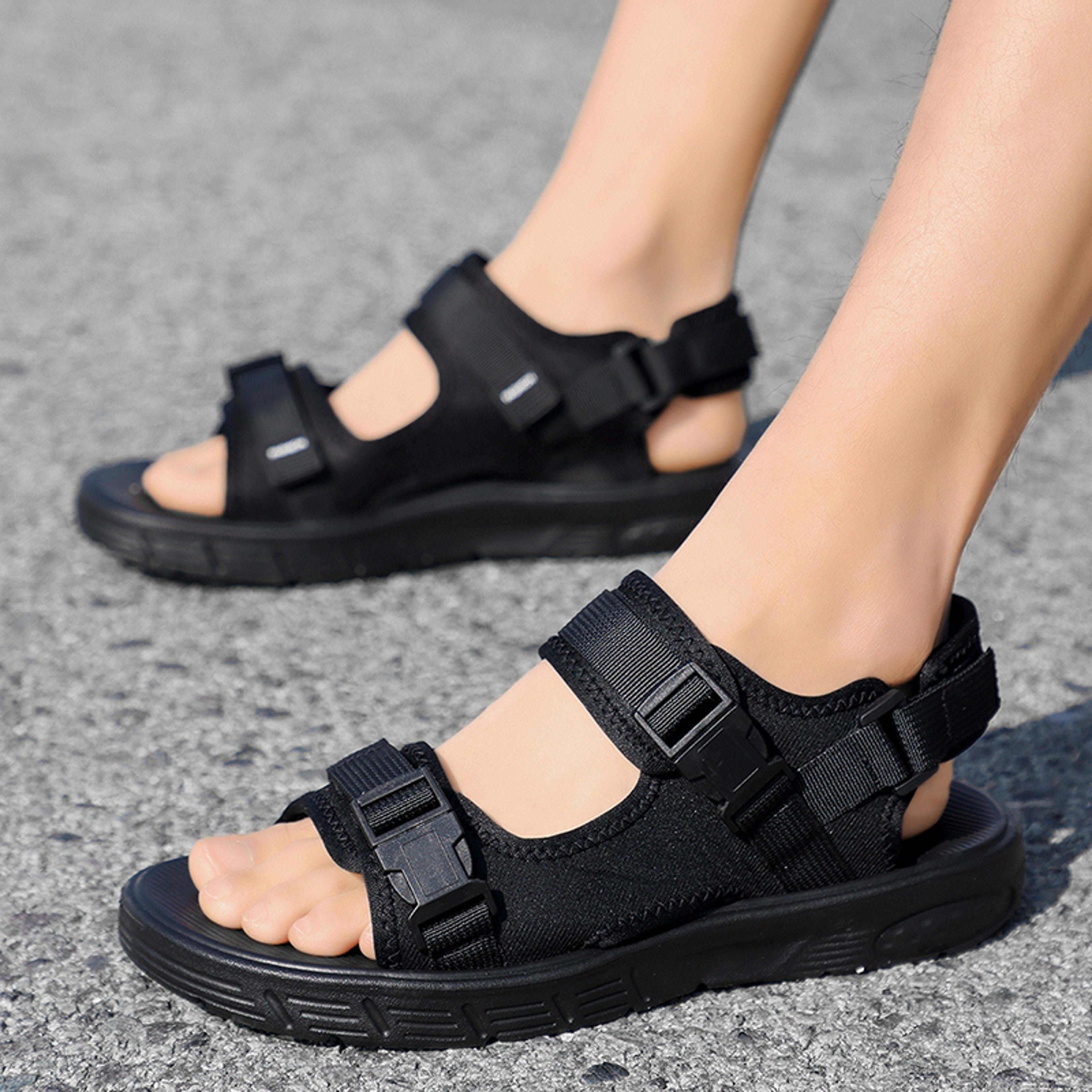 summer mens sandals, non-slip wear-resistant sports shoes, soft-soled driving sandals, cool beach outer wear