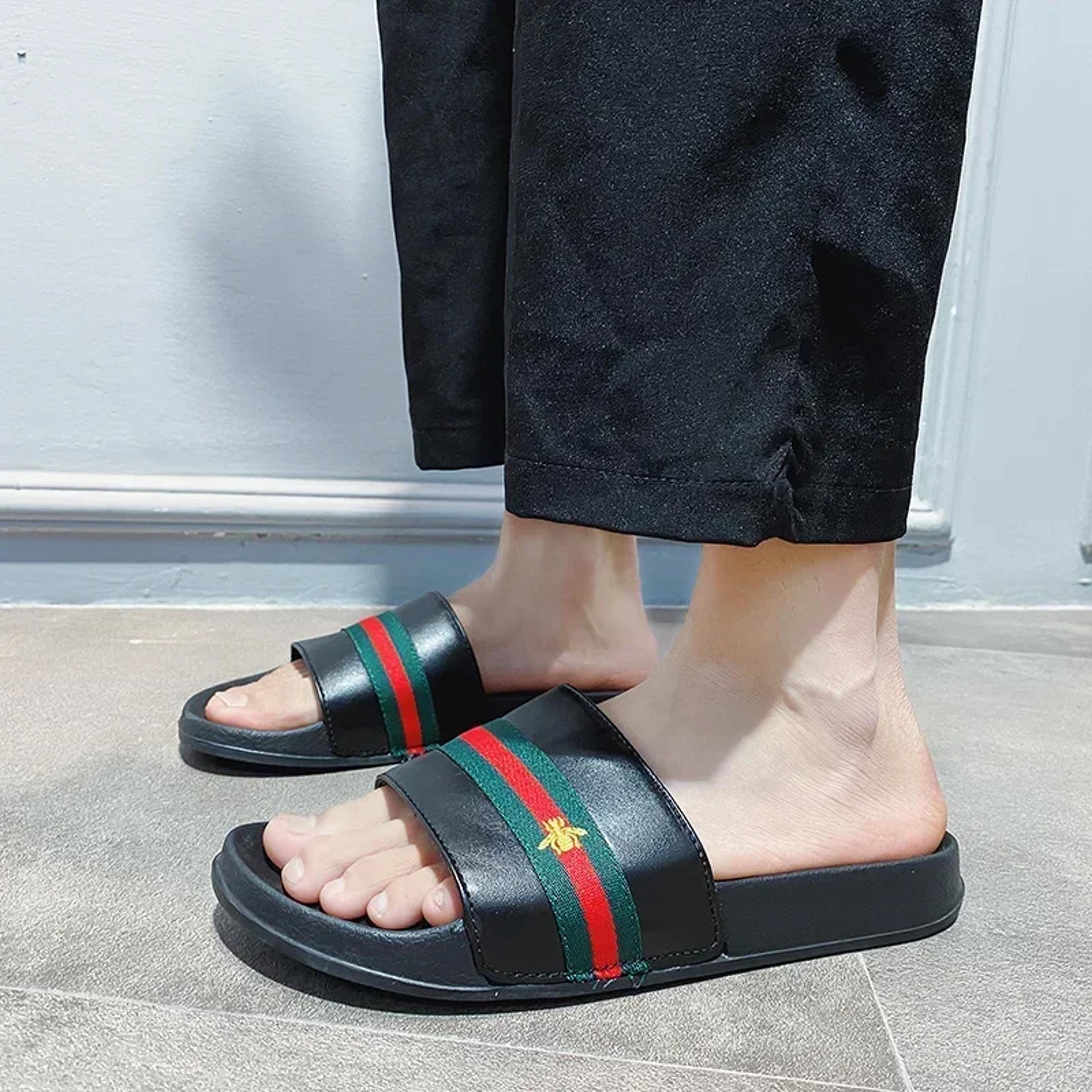 mens ultra soft slippers, casual summer slides, non-slip wear-resistant sandals, indoor outdoor brand man summer slipper