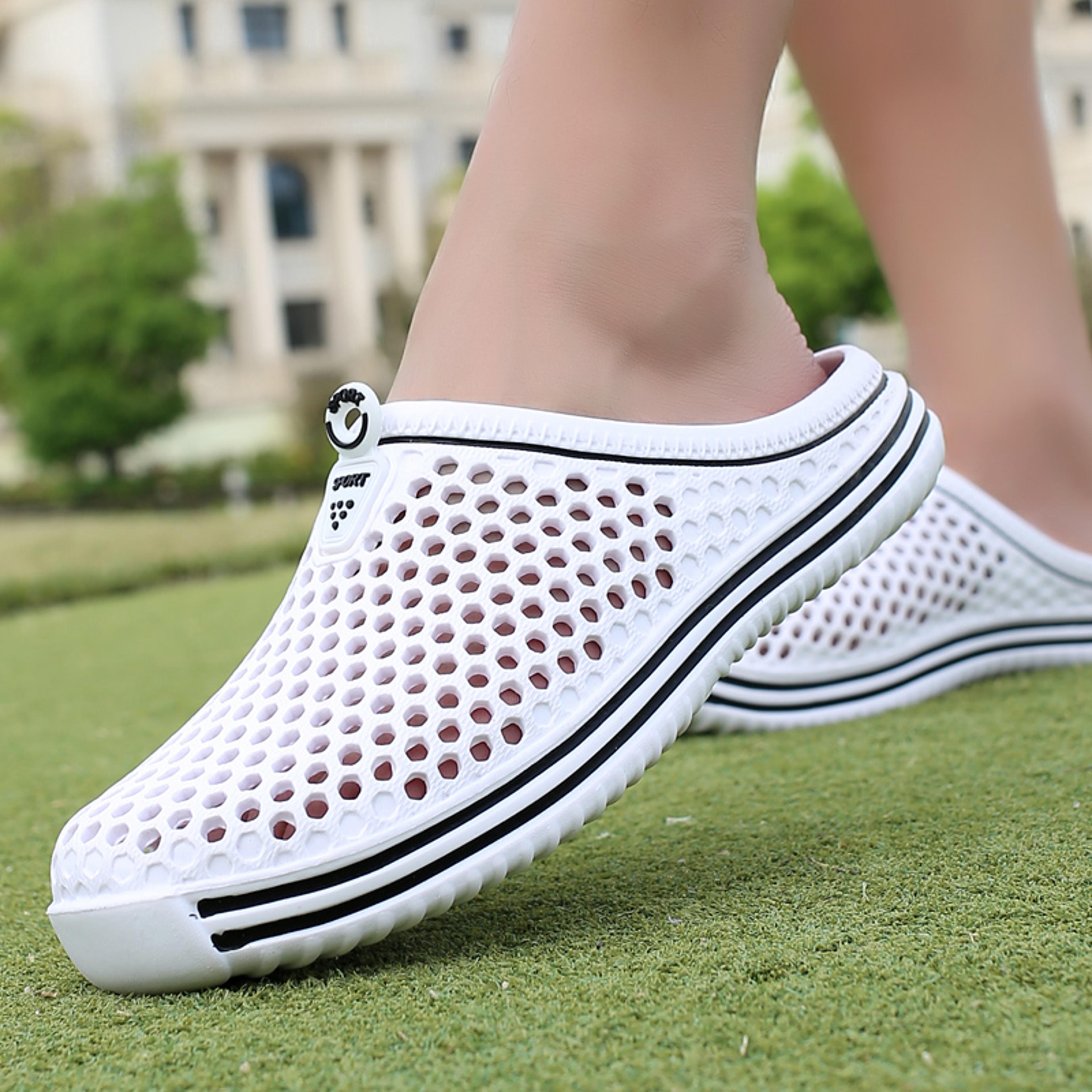 unisex hollow out women shoes beach slippers non-slide casual couple sandal flip flops breathable mens slippers