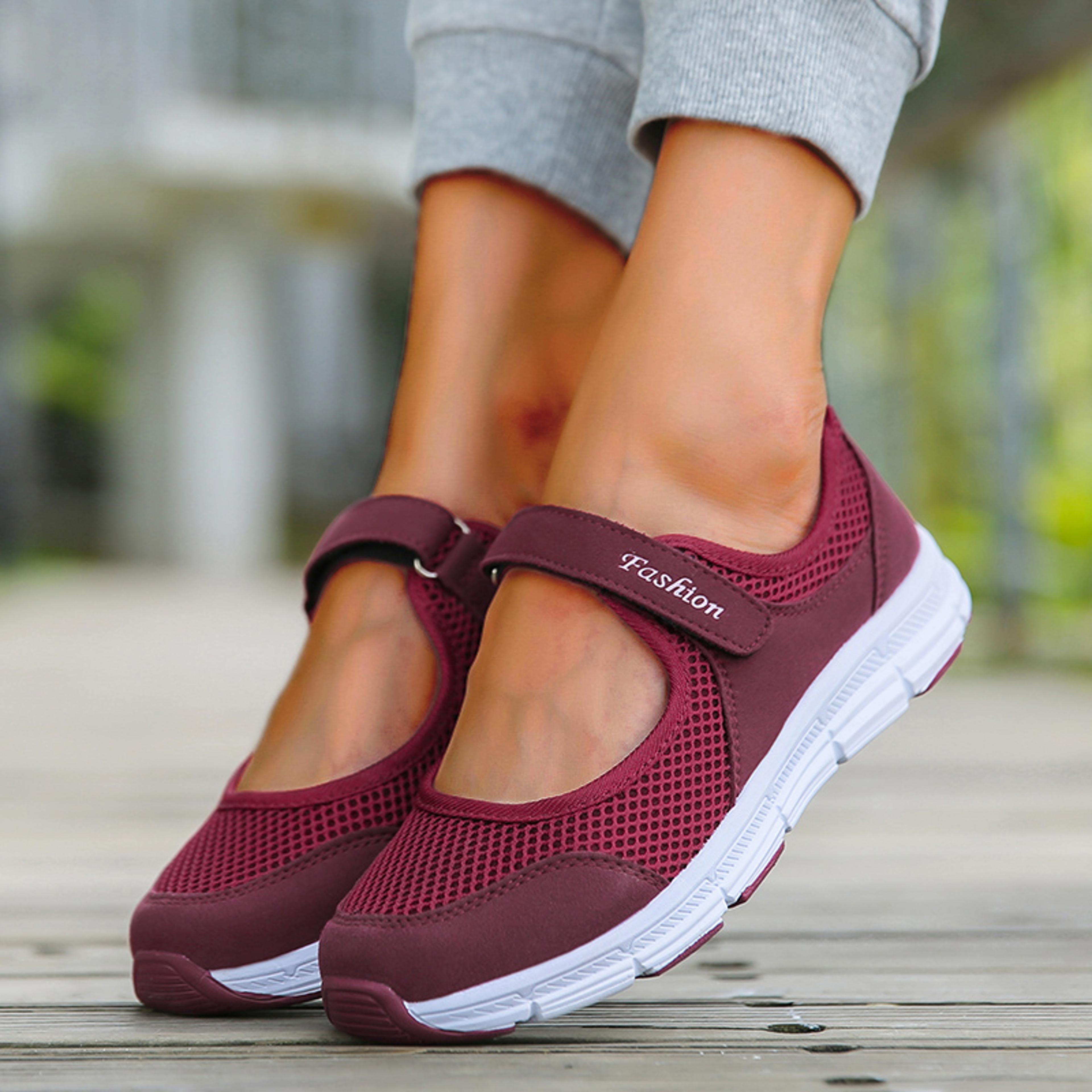 womens soft flat casual sneakers, slip-on breathable vulcanized shoes for everyday comfort & style