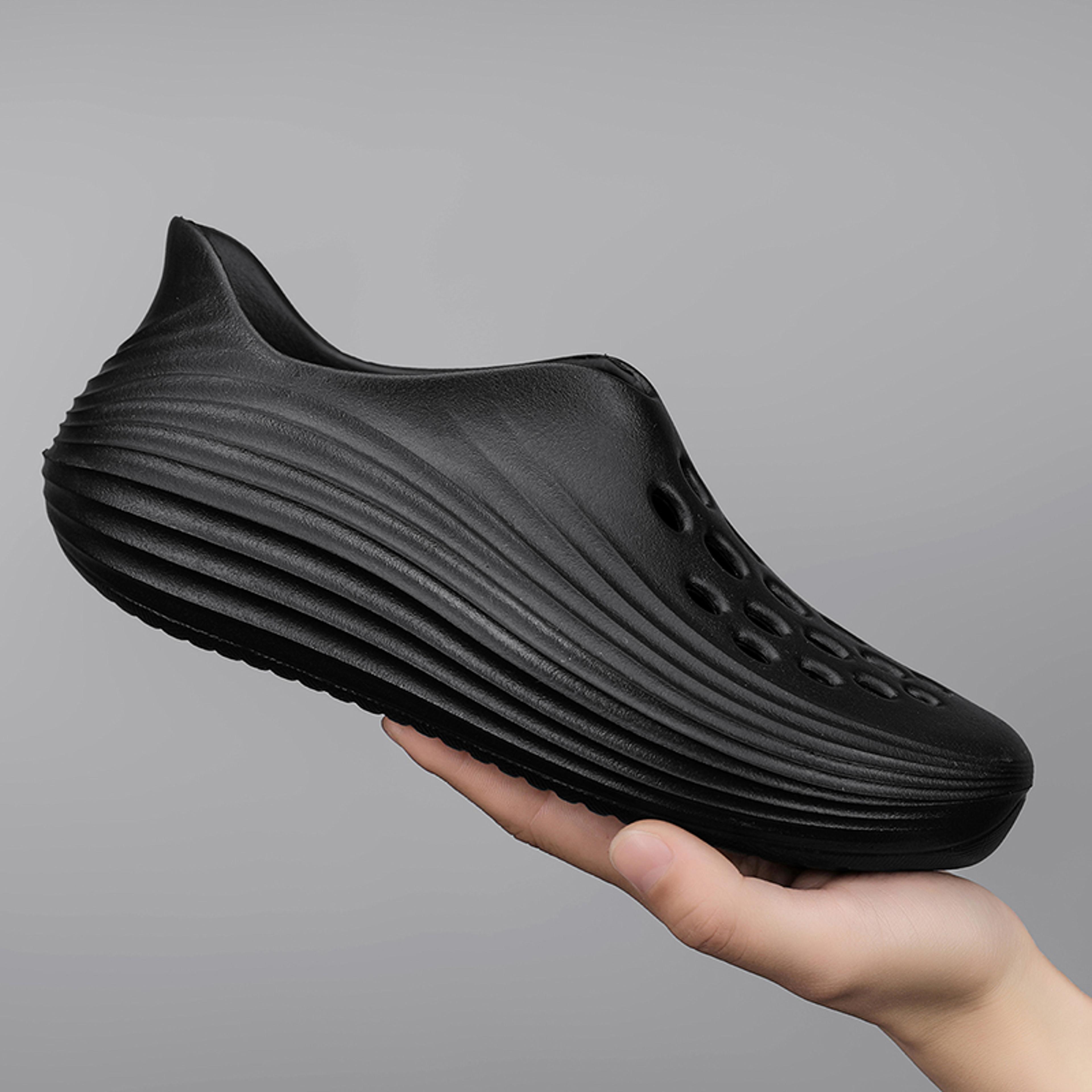 comfortable casual walking sneakers for men, fashion lightweight beach sandals, breathable eva summer water shoes