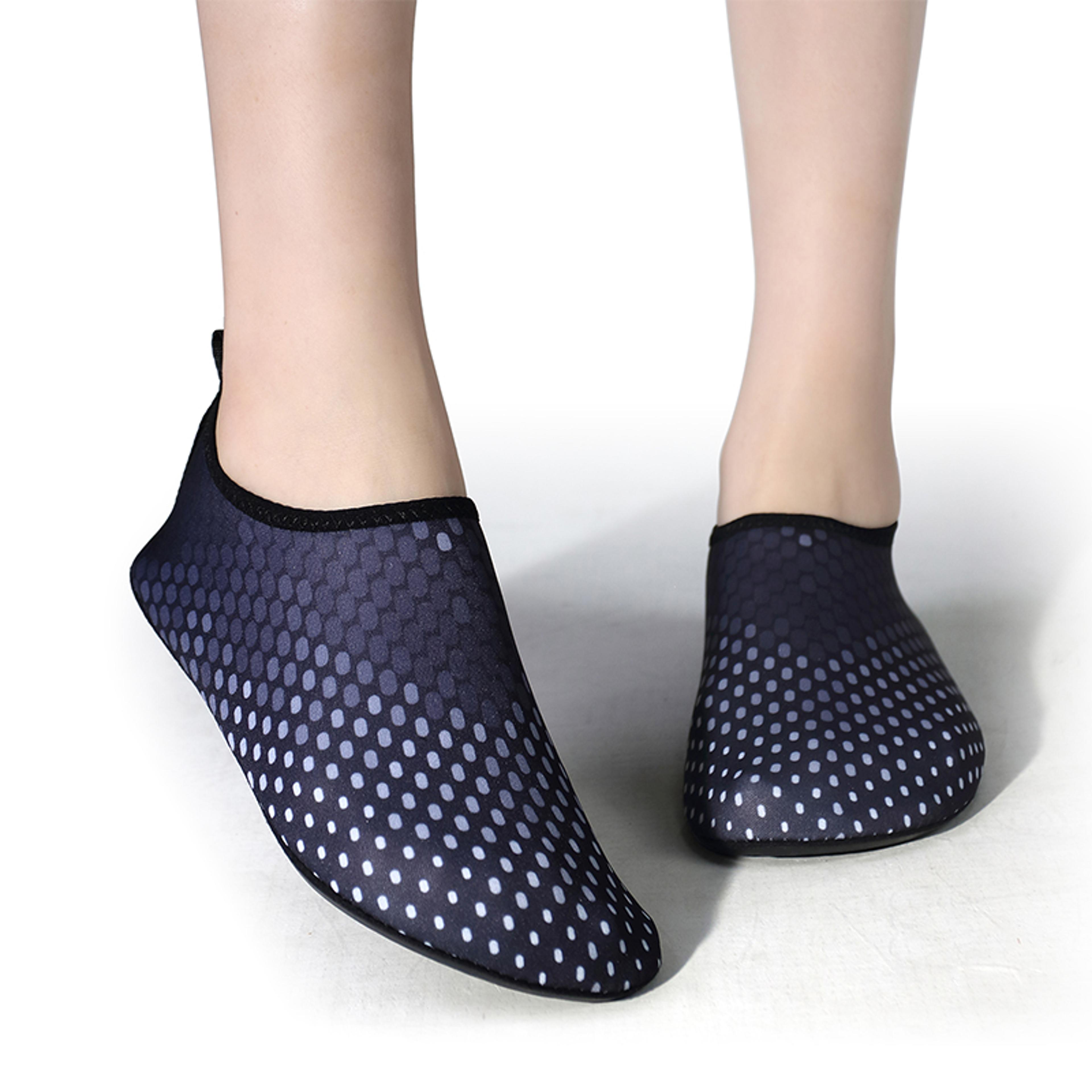 men's lightweight summer water shoes aqua shoes for women quick-drying beach sneakers