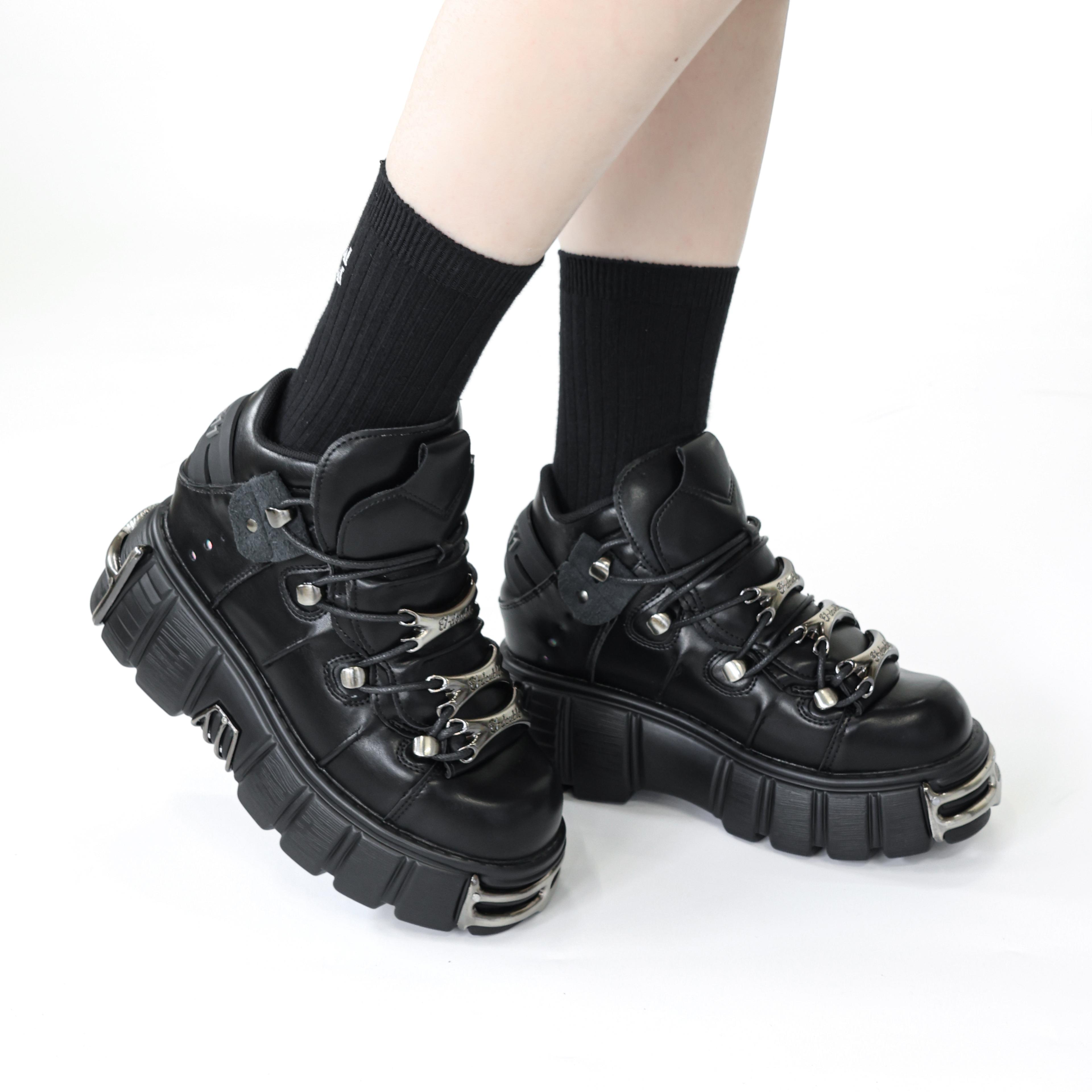 platform shoes woman, punk style women shoes, lace up rock boots, new brand metal decor woman sneakers