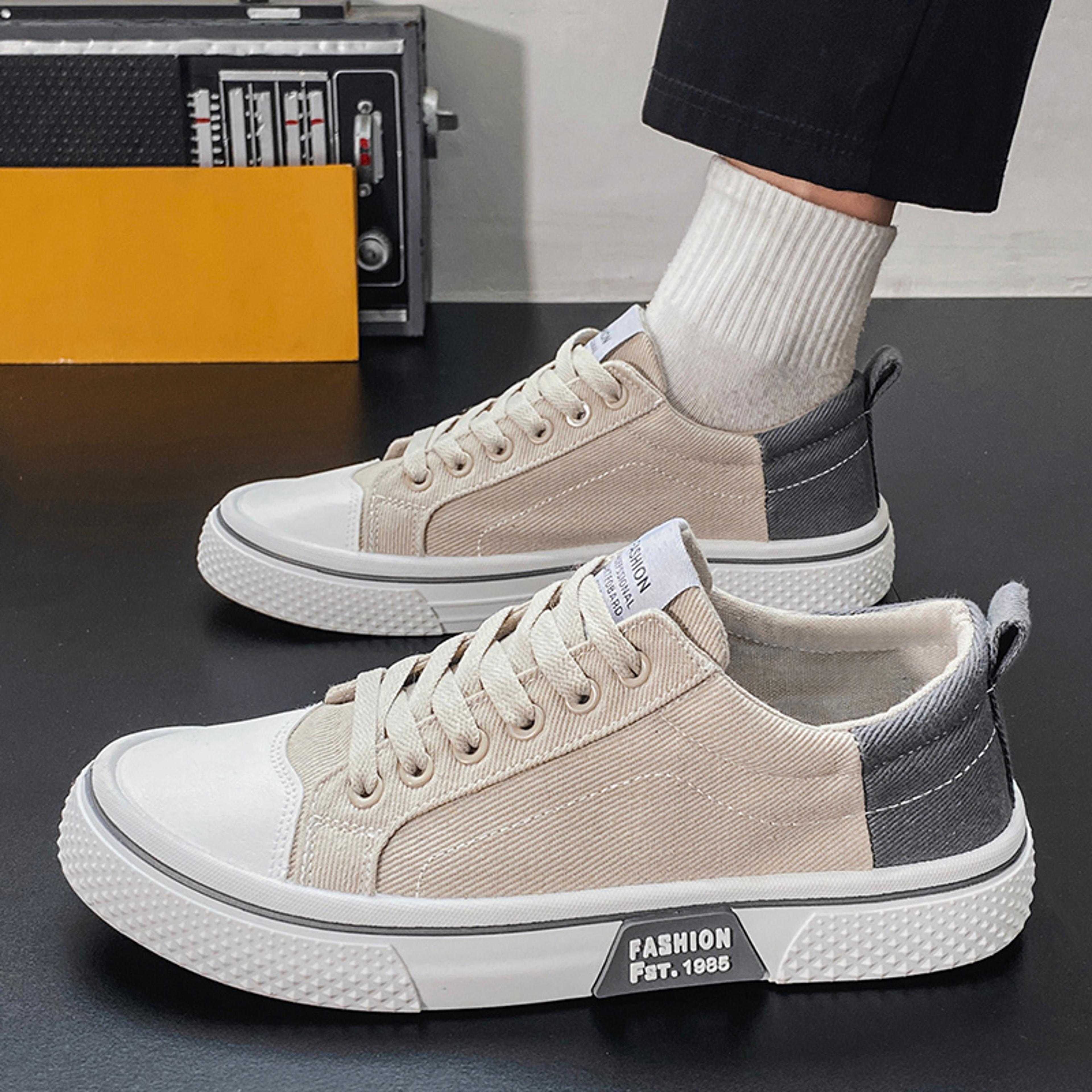 fashionable men's canvas shoes, light breathable casual sports board shoes, non-slip soft sole for four seasons outdoor