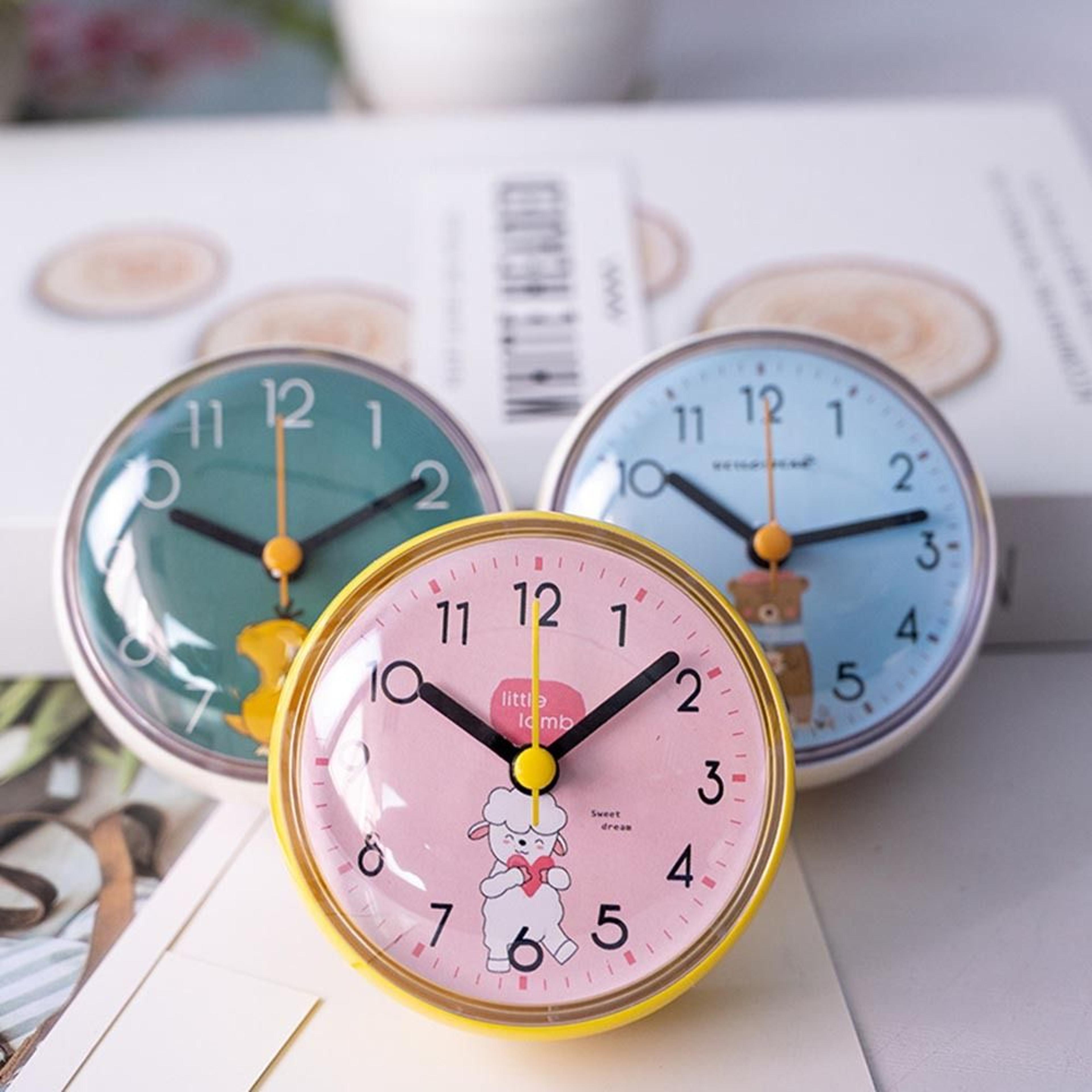 mini sucker wall clock, waterproof bathroom clock, anti fog quartz clock for kitchen toilet table