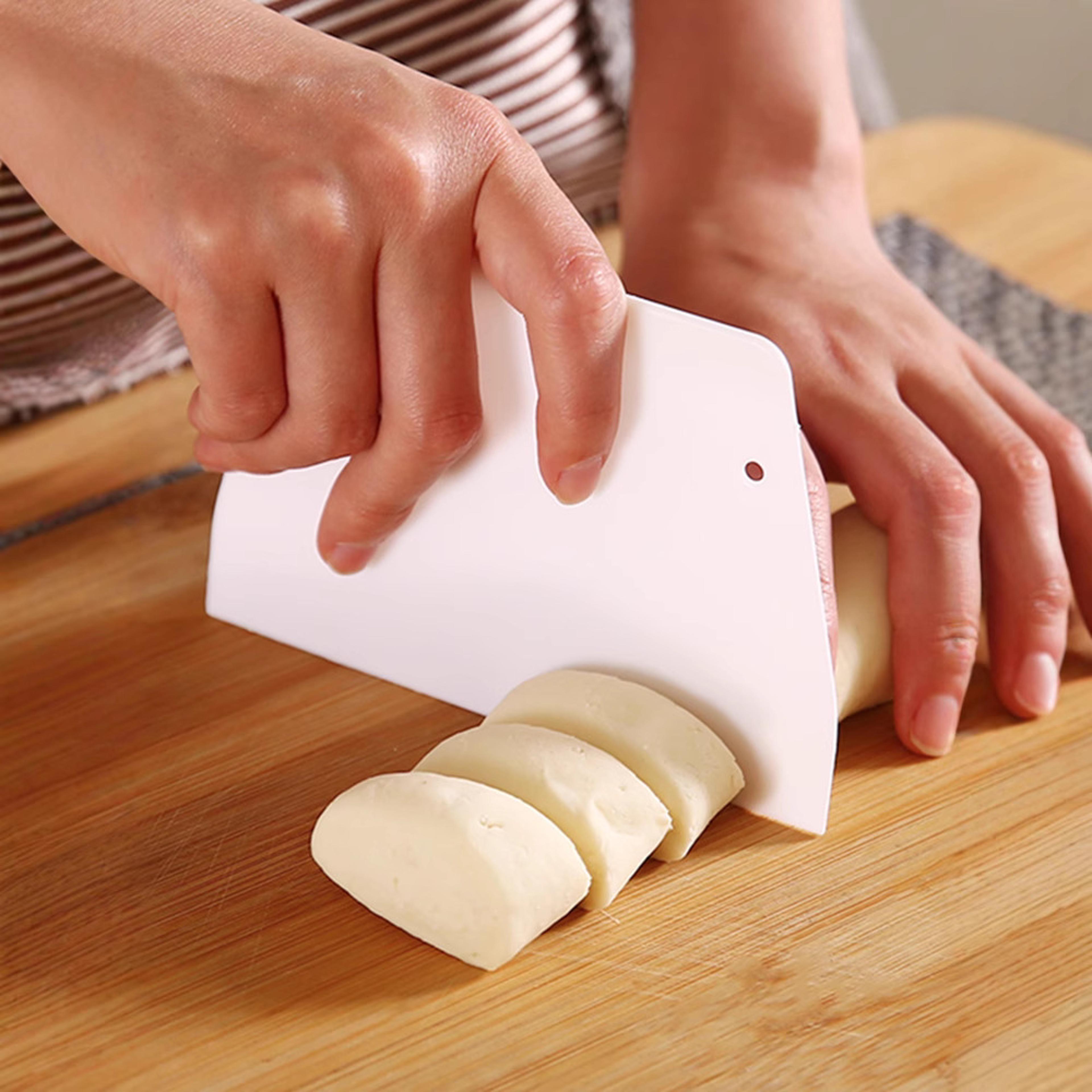 multipurpose dough cutter, bowl scraper, bread dough spatula, fondant cake scraper, diy pastry tool kitchen baking kit