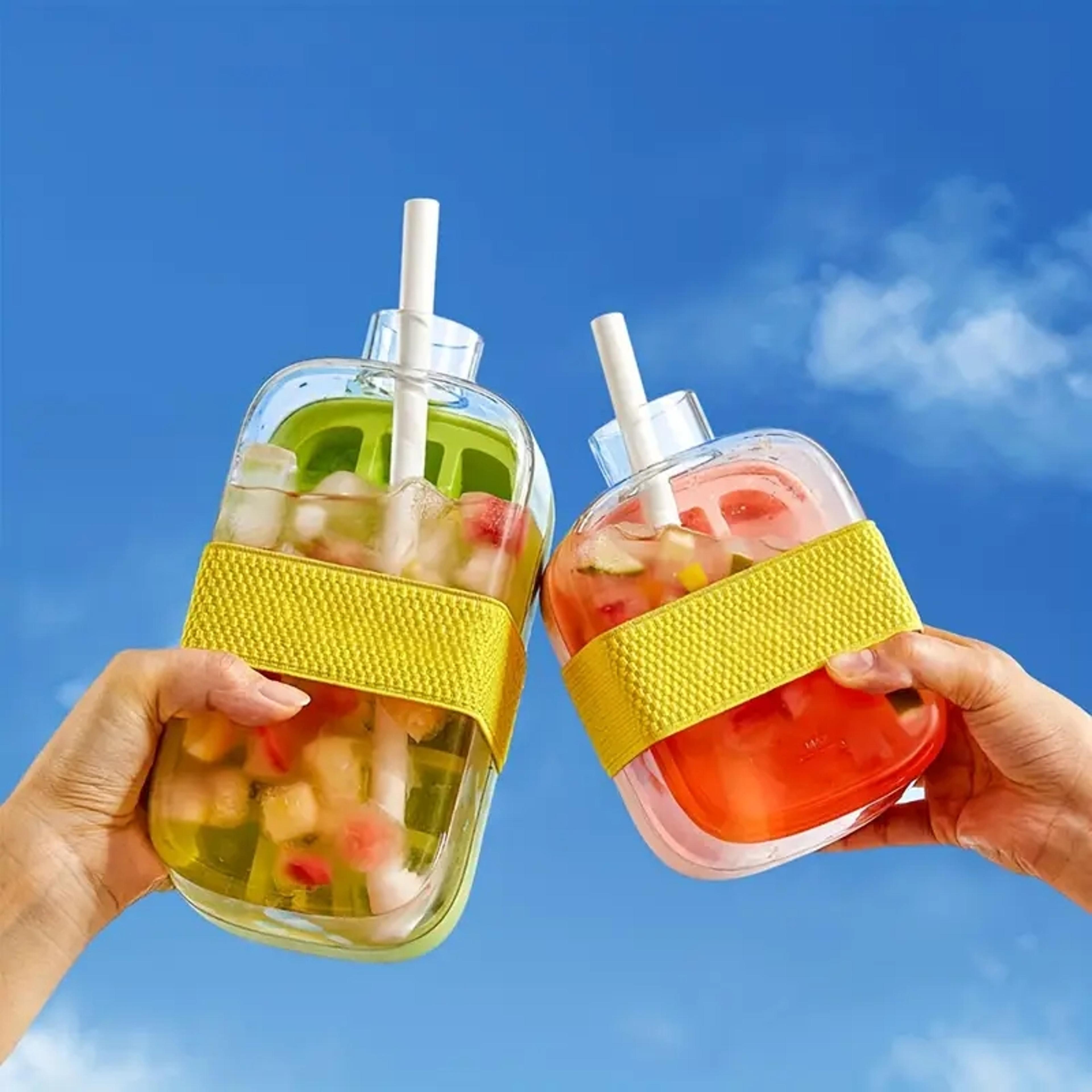 silicone ice cube tray with lid, no spill no touch design, straws cable tie mold for freezer