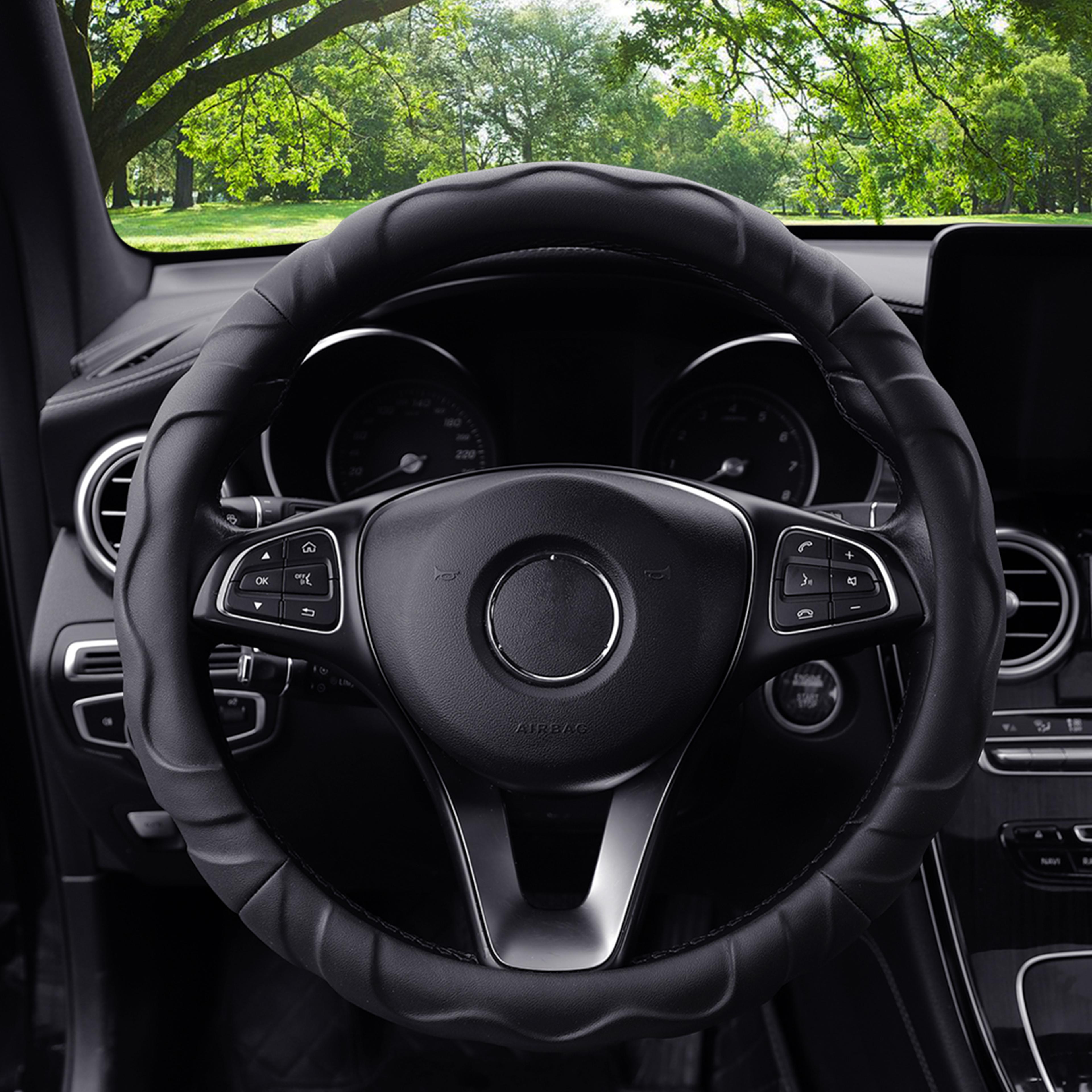 artificial lamb skin steering wheel cover, 3d styling, fits sports cars for ultimate comfort and grip