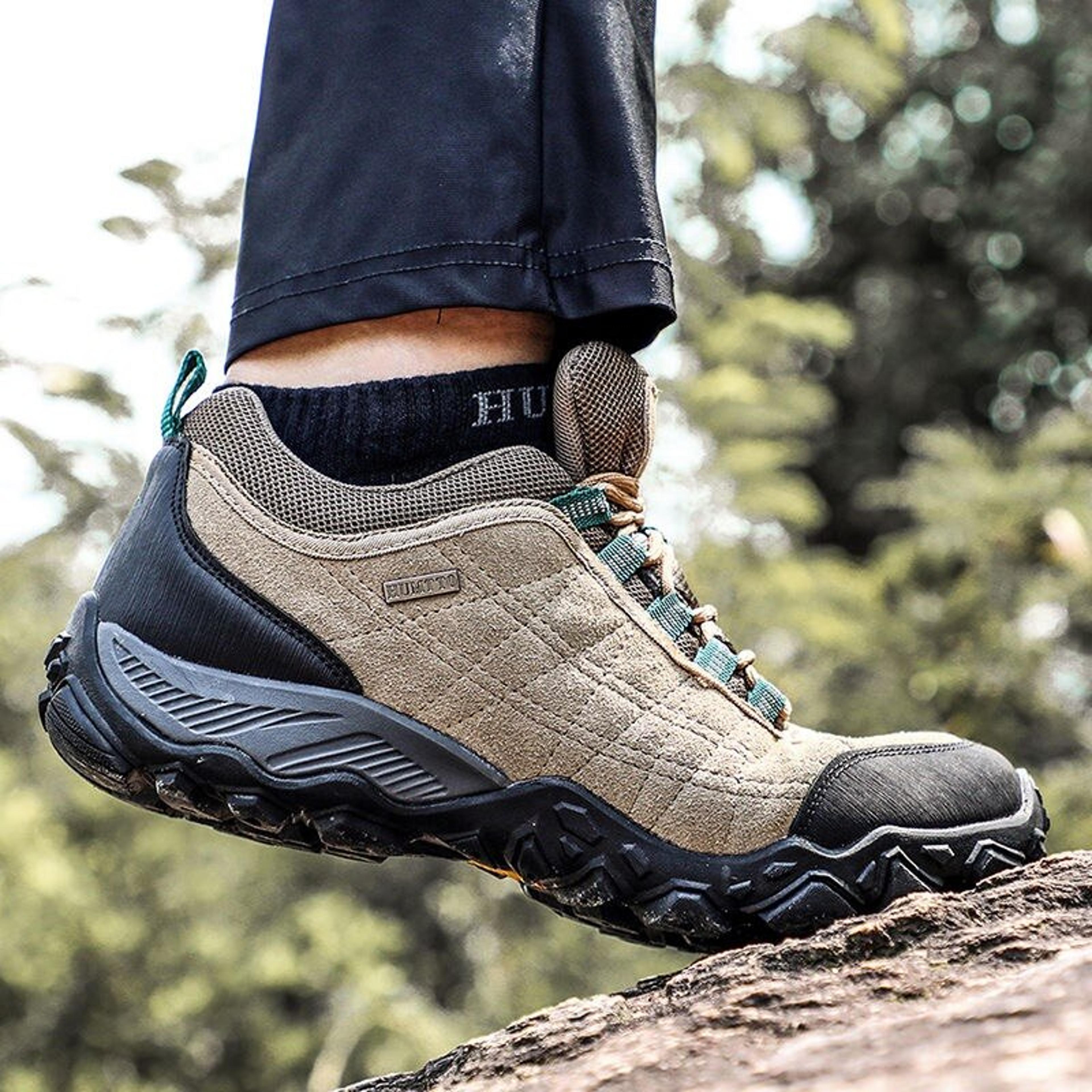 leather mens hiking shoes winter trekking climbing sneakers durable outdoor work boots