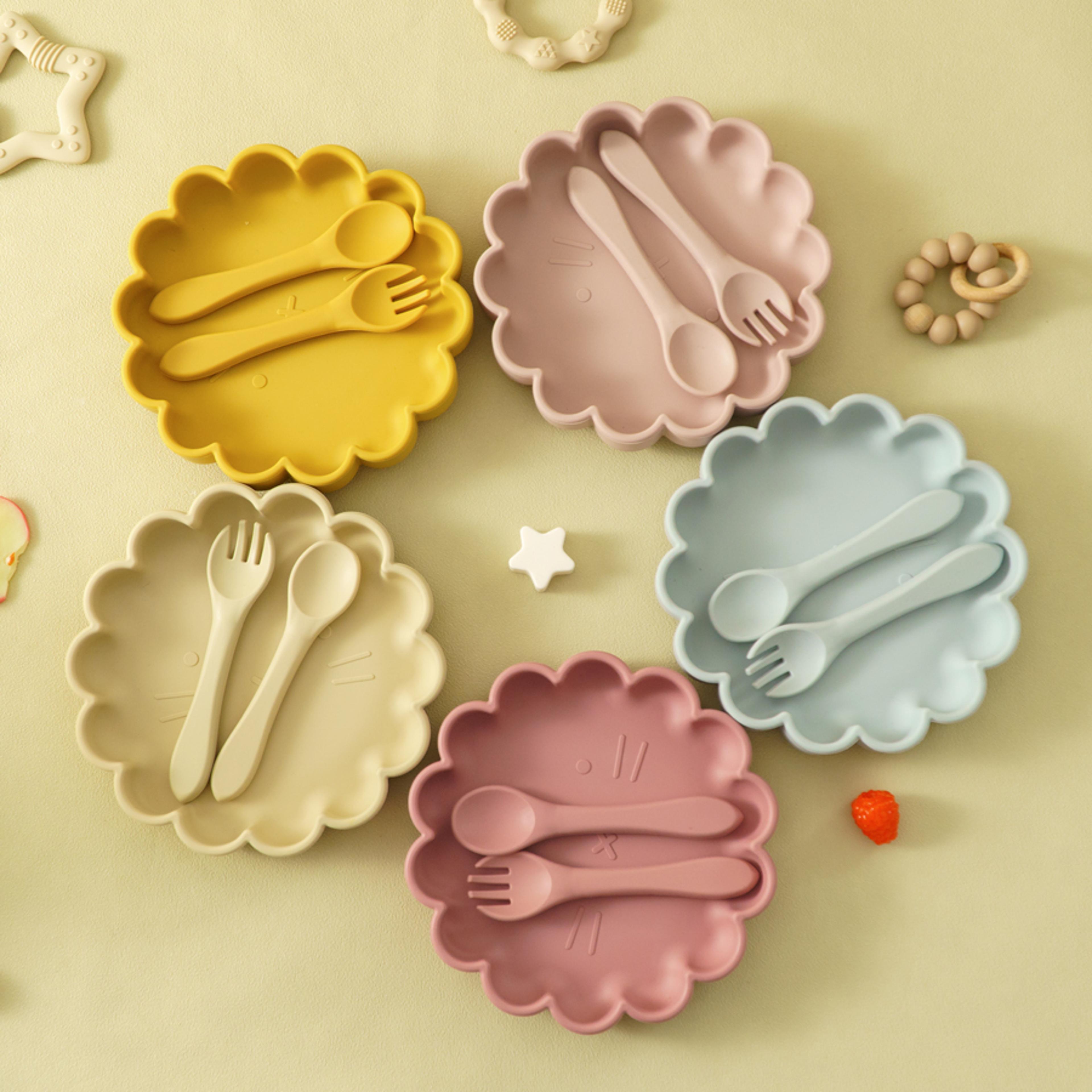 cute lion shape suction plate baby silicone tableware set solid color spoon fork feeding training baby dinner set
