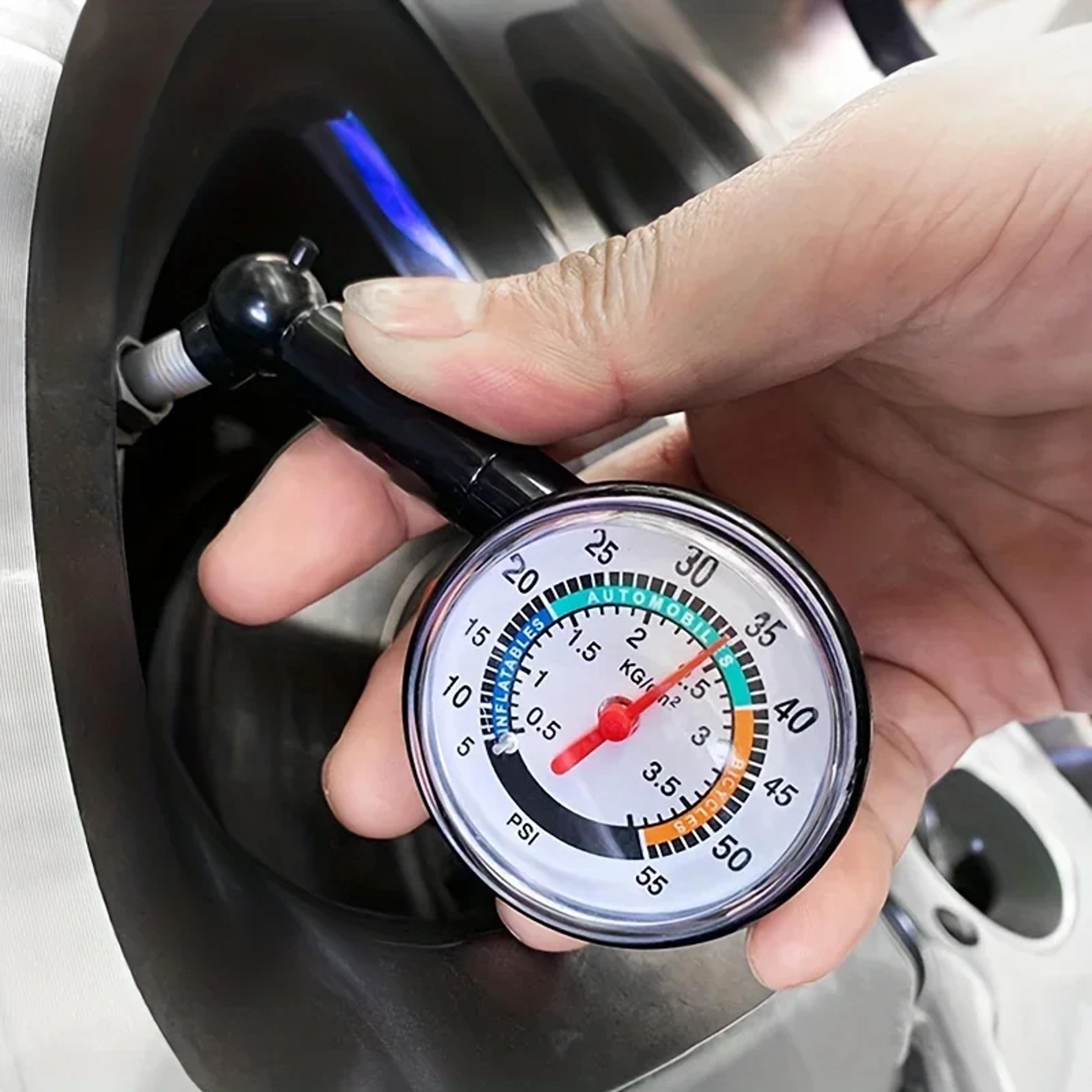 professional analog tire pressure gauge - car motorcycle bike tyre deflation tool with easy-read dial, heavy-duty construction
