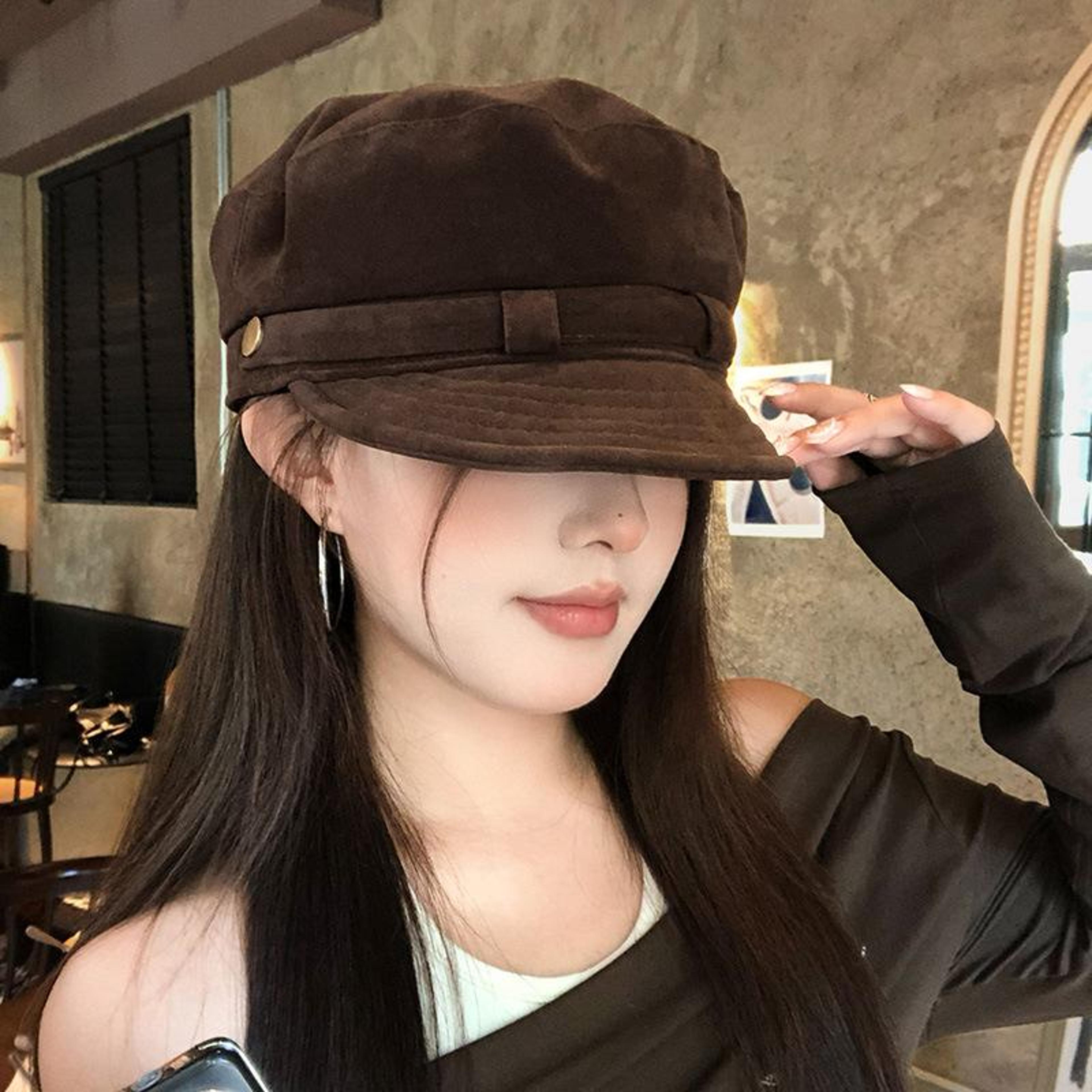 vintage style suede beret hat, adjustable top newsboy cap for women casual foldable warm hat.