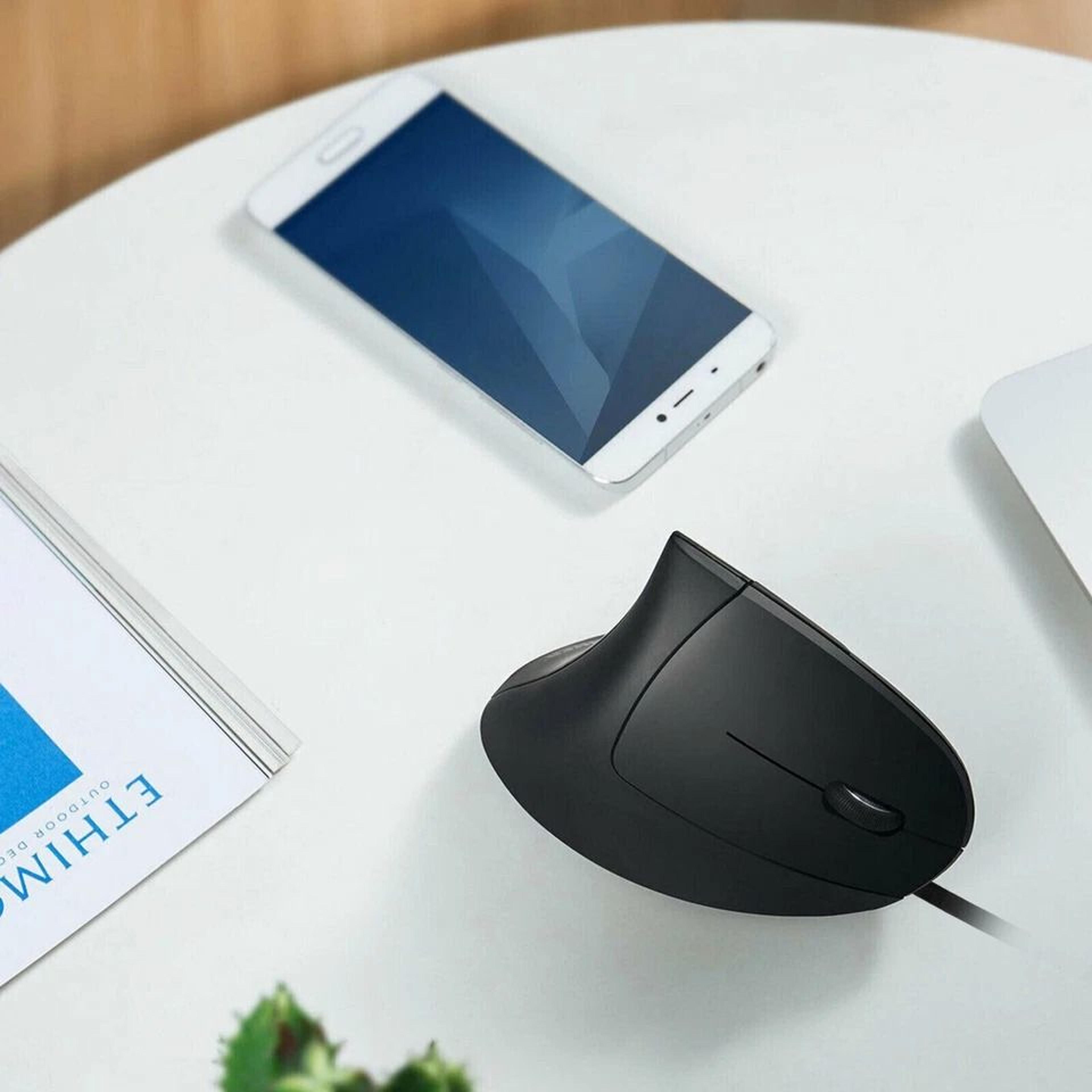 ergonomic vertical usb wired mouse with dpi & led lighting for pc/laptop