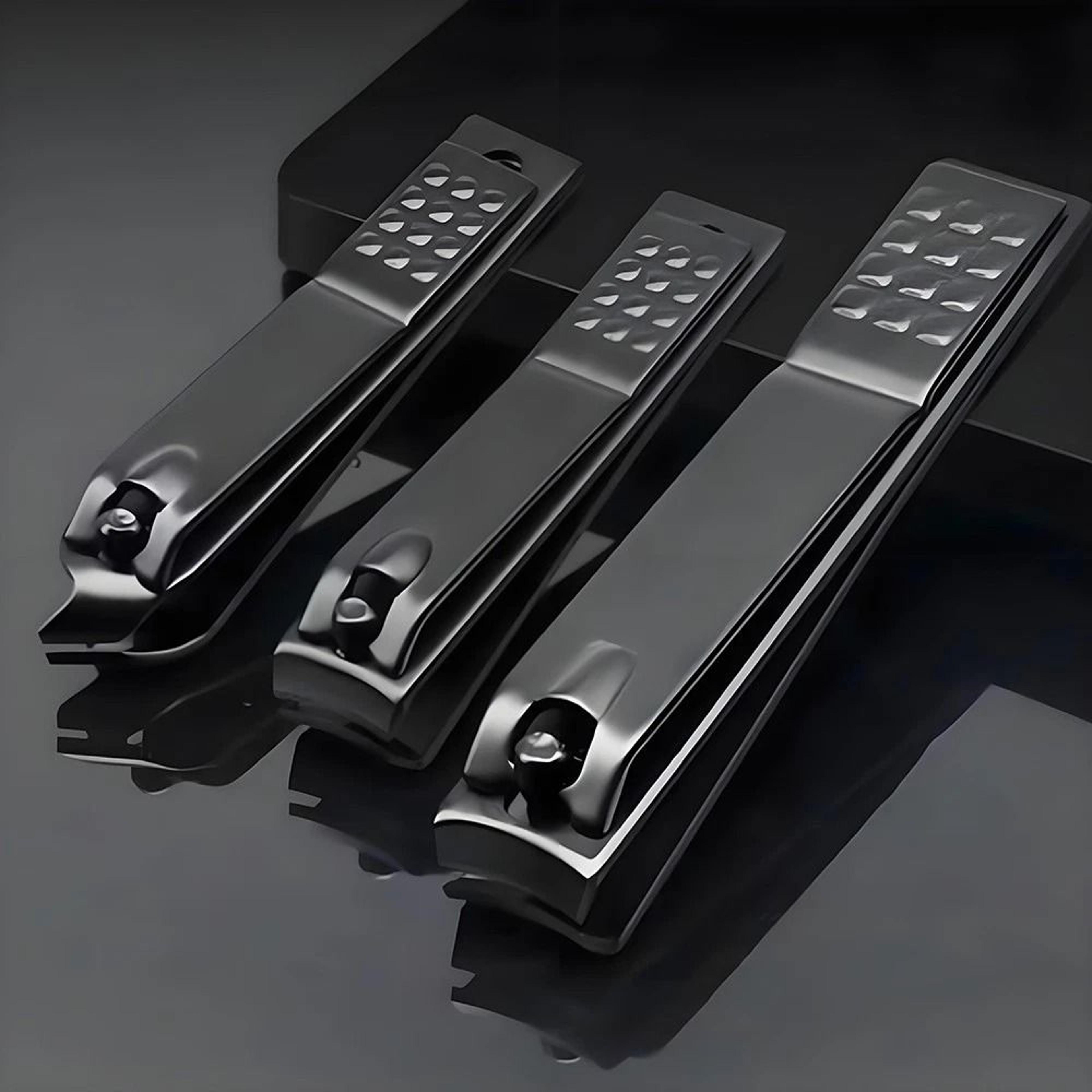 nail clipper set with ultra sharp curved edge