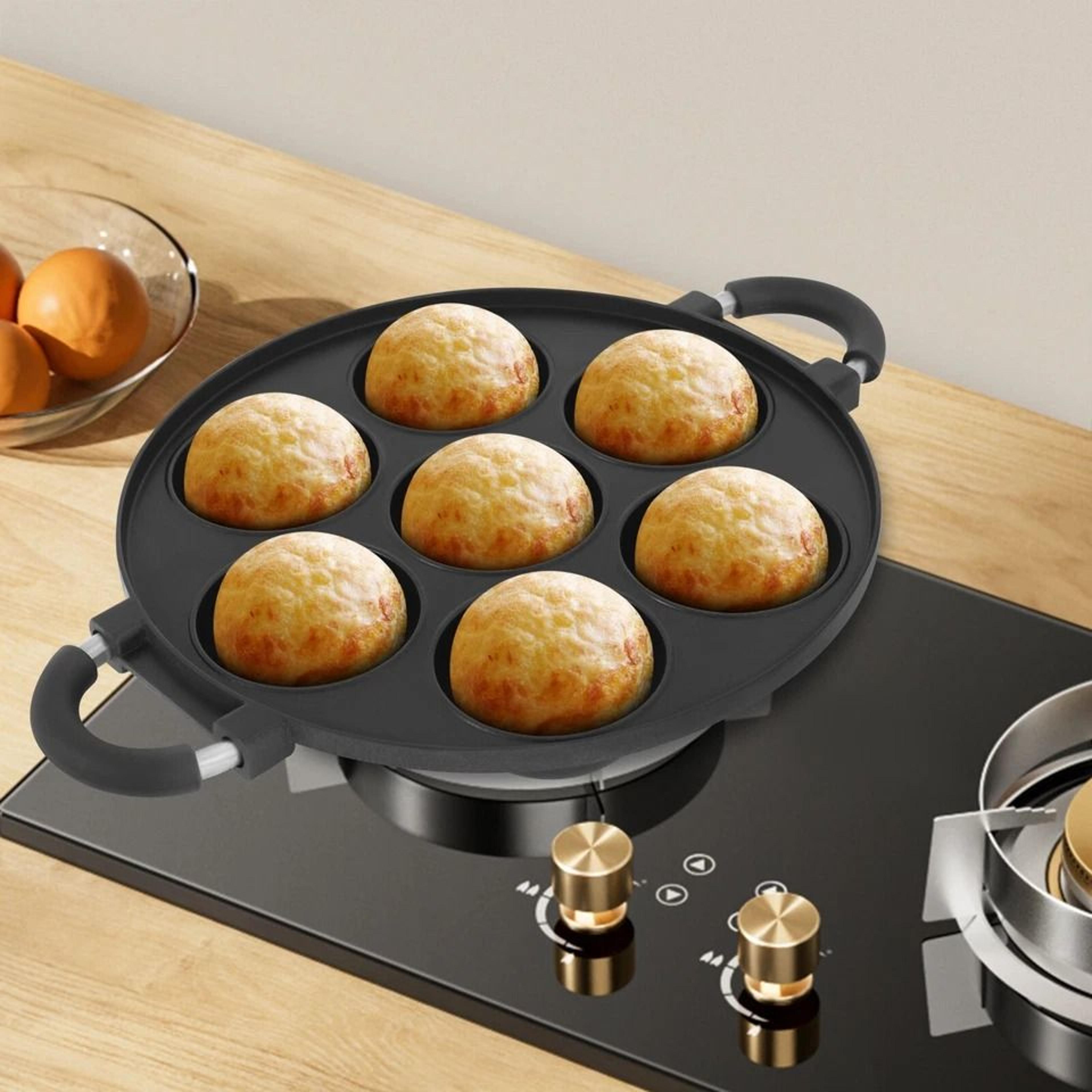 hole cast iron omelette pan & breakfast egg pan non stick breakfast cooker