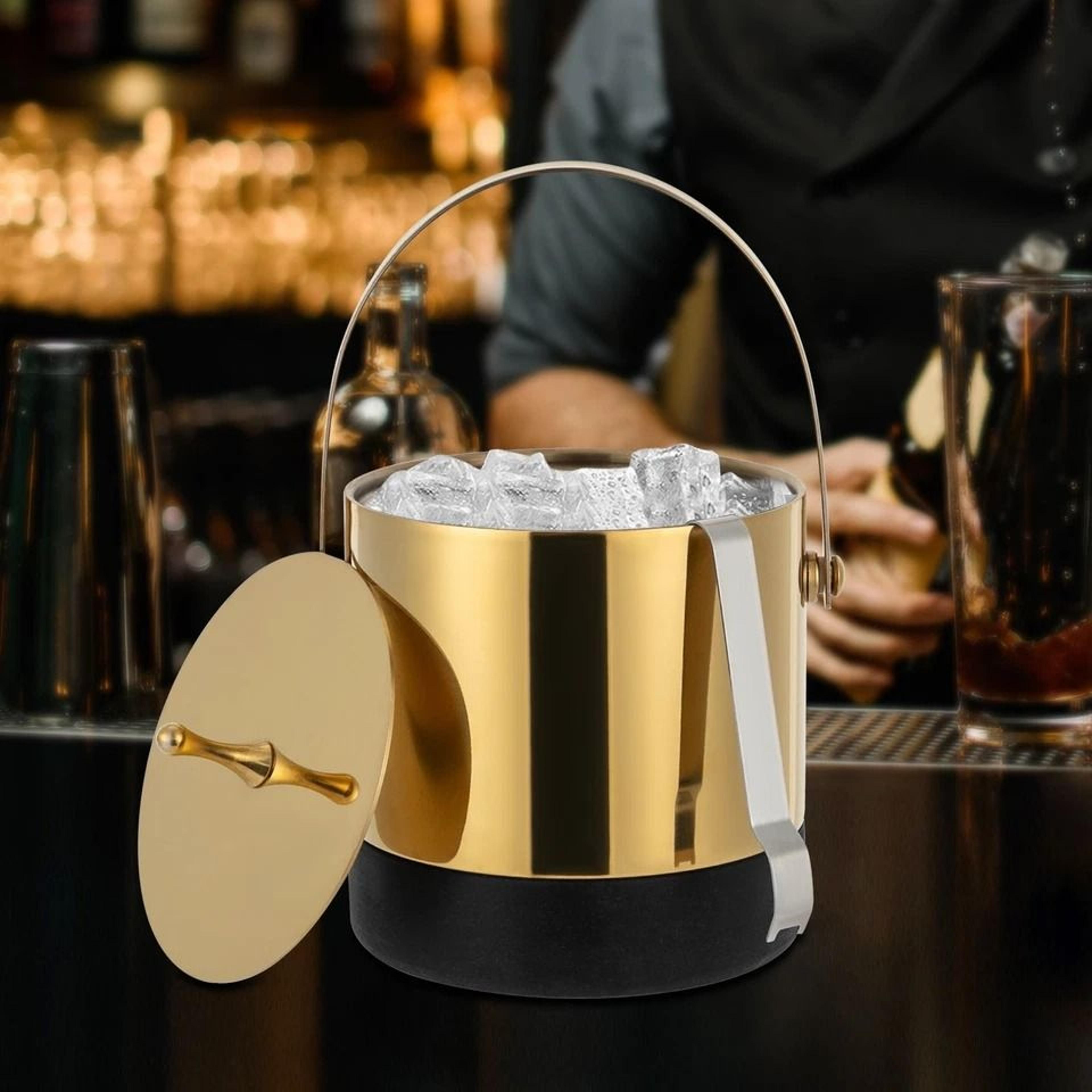 stainless steel ice bucket with lid and ice bucket with tongs portable barware accessory
