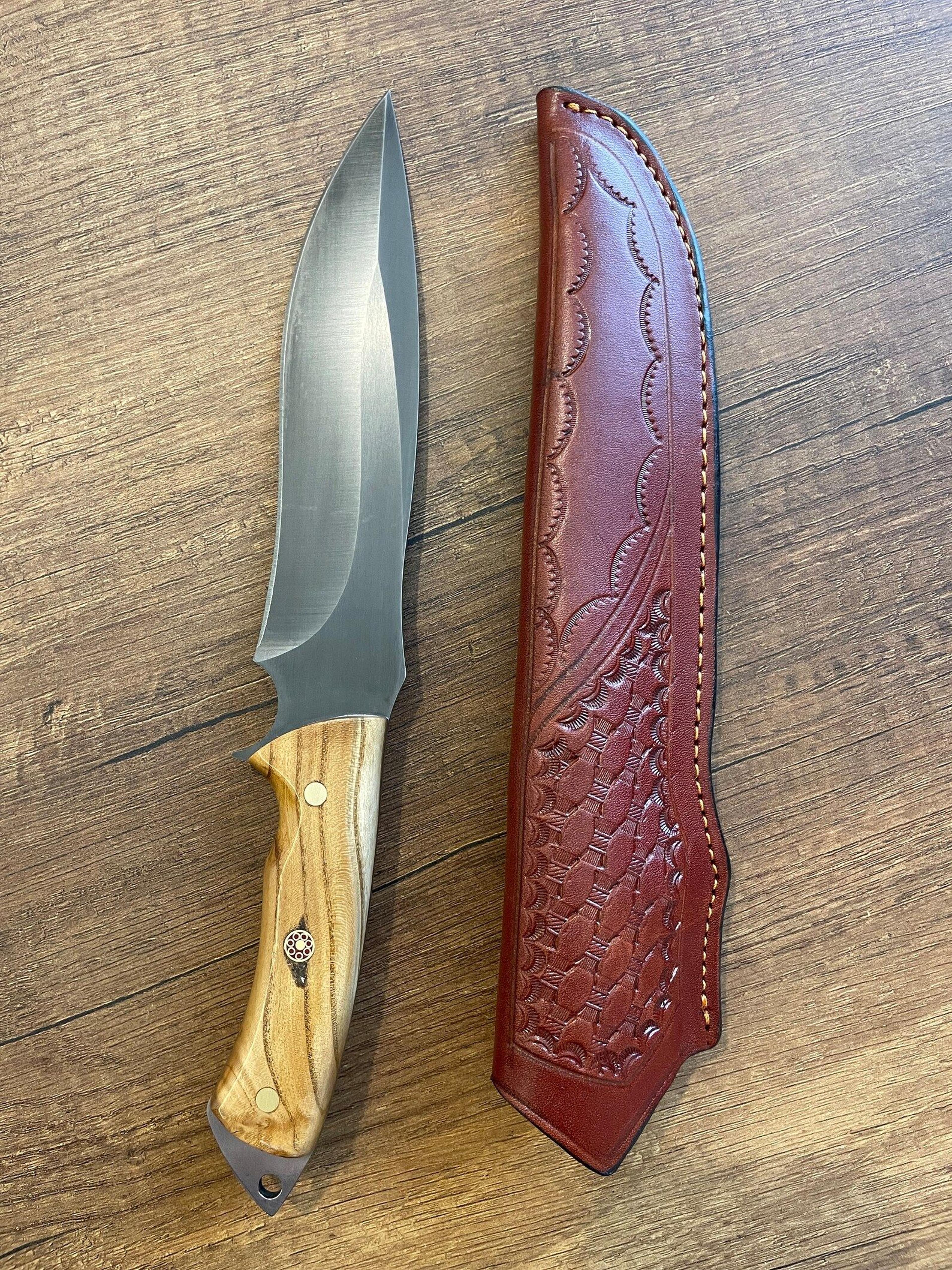 heavy duty camping hunting knife with silverberry wood grip & leather sheath
