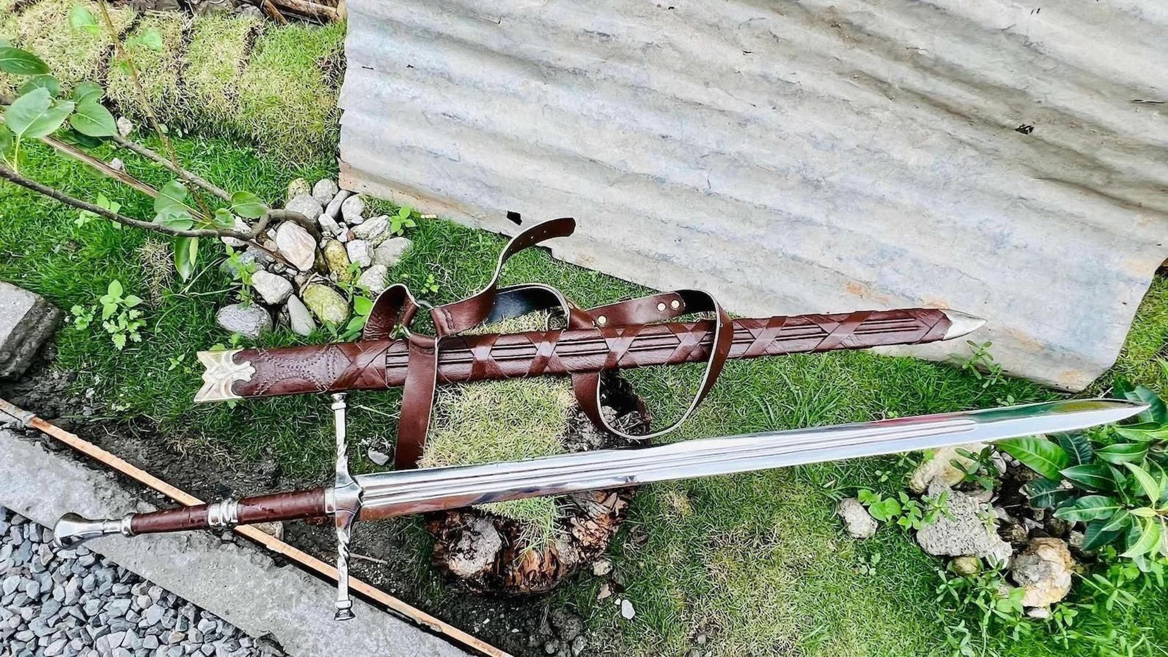 full tang carbon steel long sword handmade medieval style collectible piece