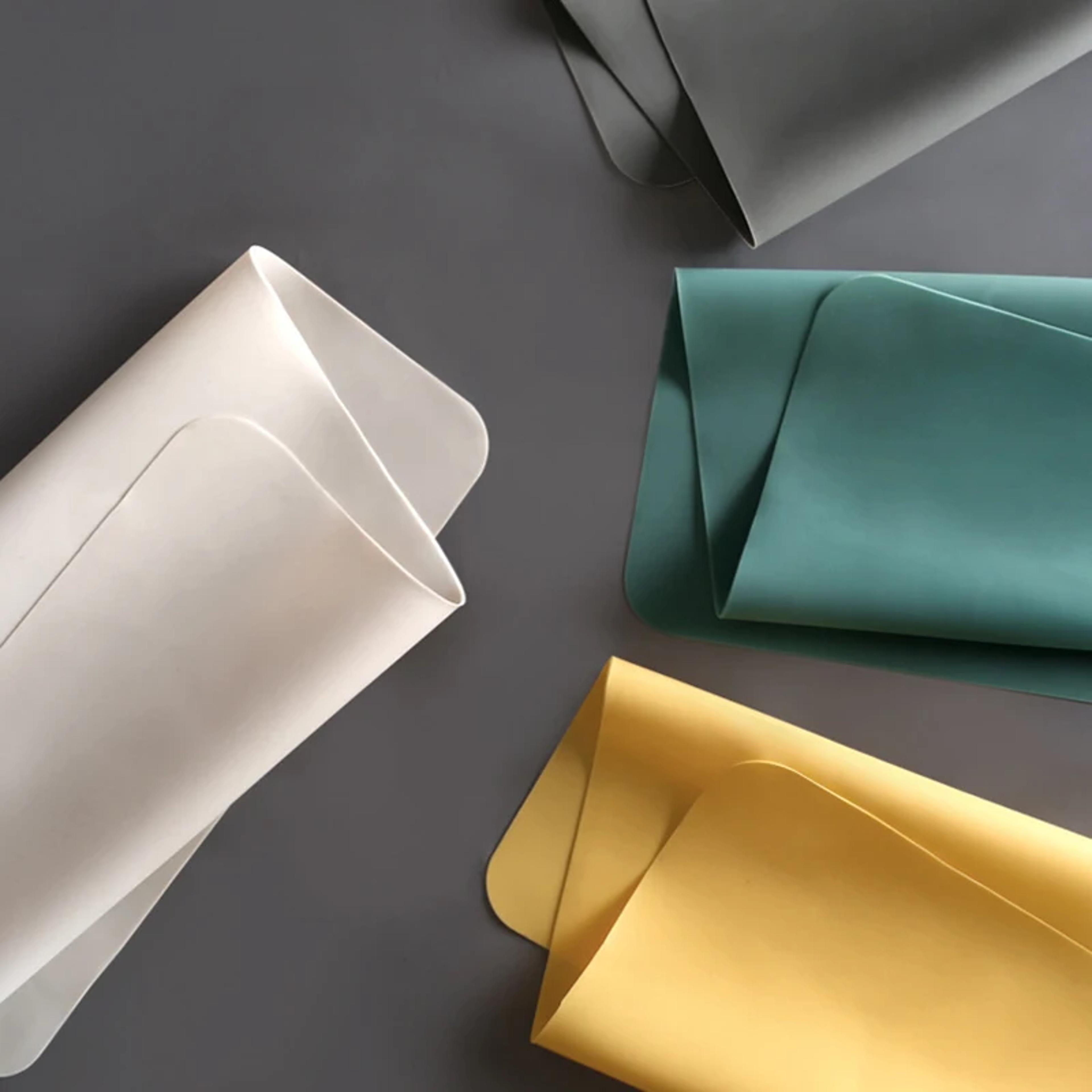 premium kitchen silicone placemats waterproof table mat with heat insulation and non slip protection