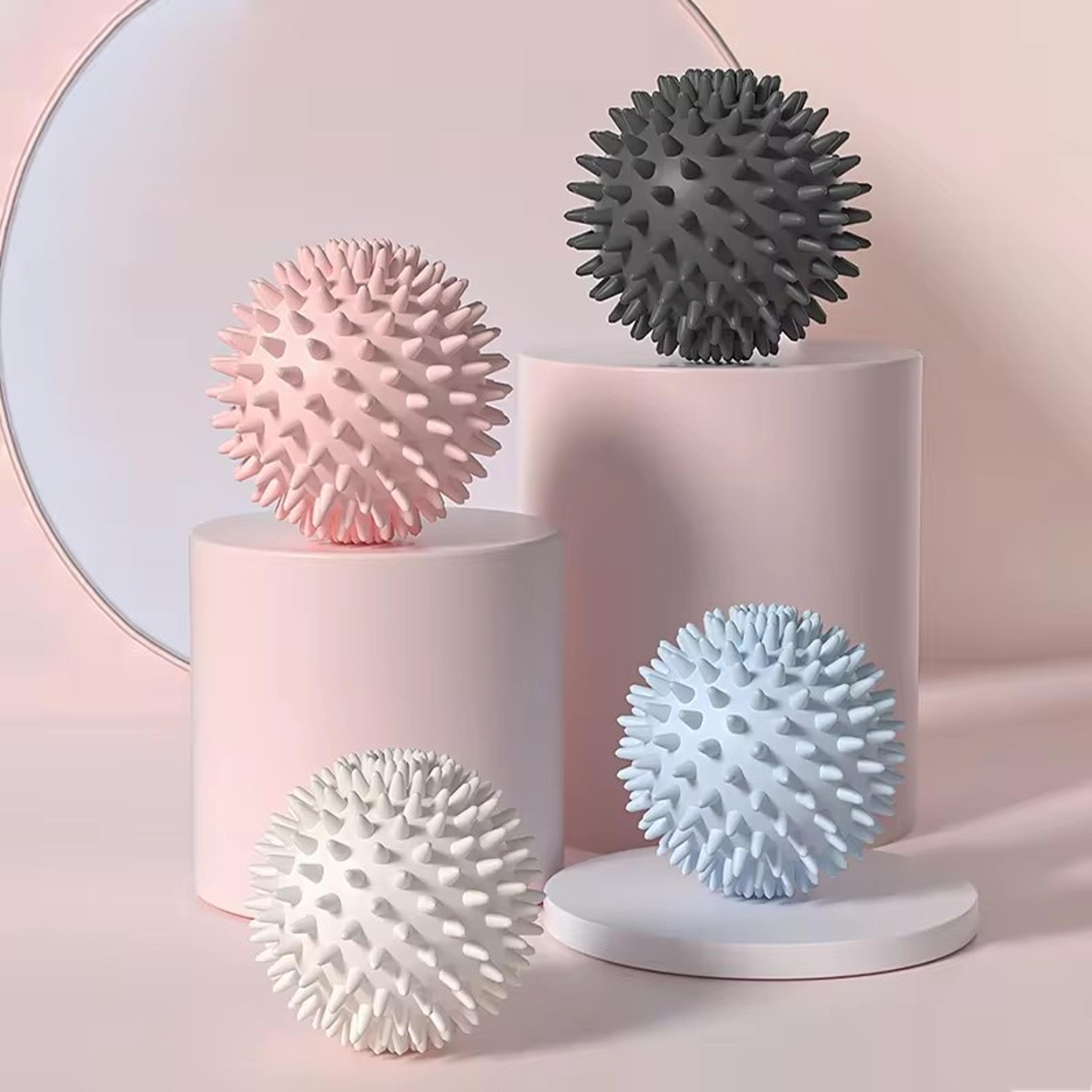 spiky roller massage ball – deep tissue myofascial pain relief for muscle recovery and trigger point therapy