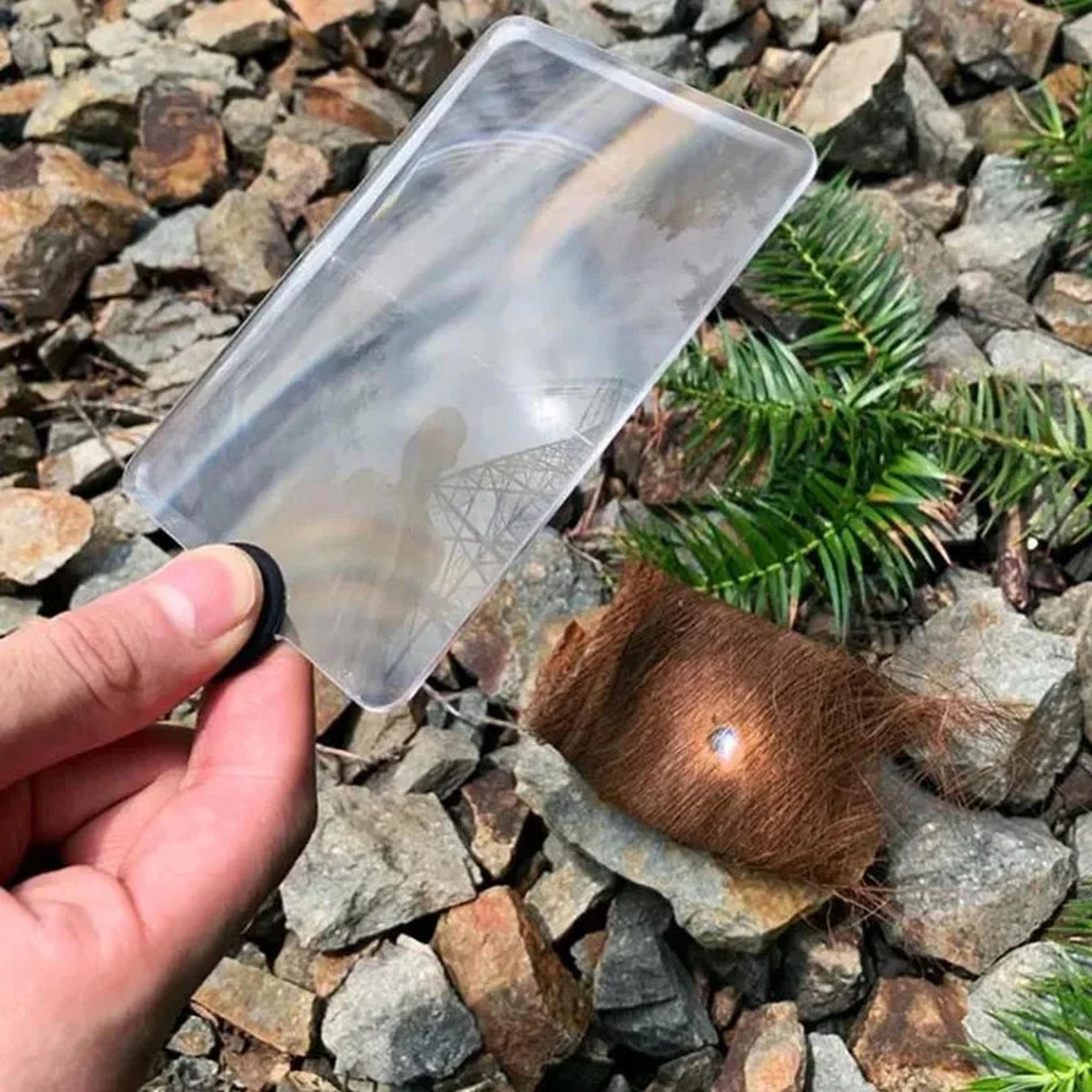 pocket solar fire starter card outdoor survival tool & camping lighter