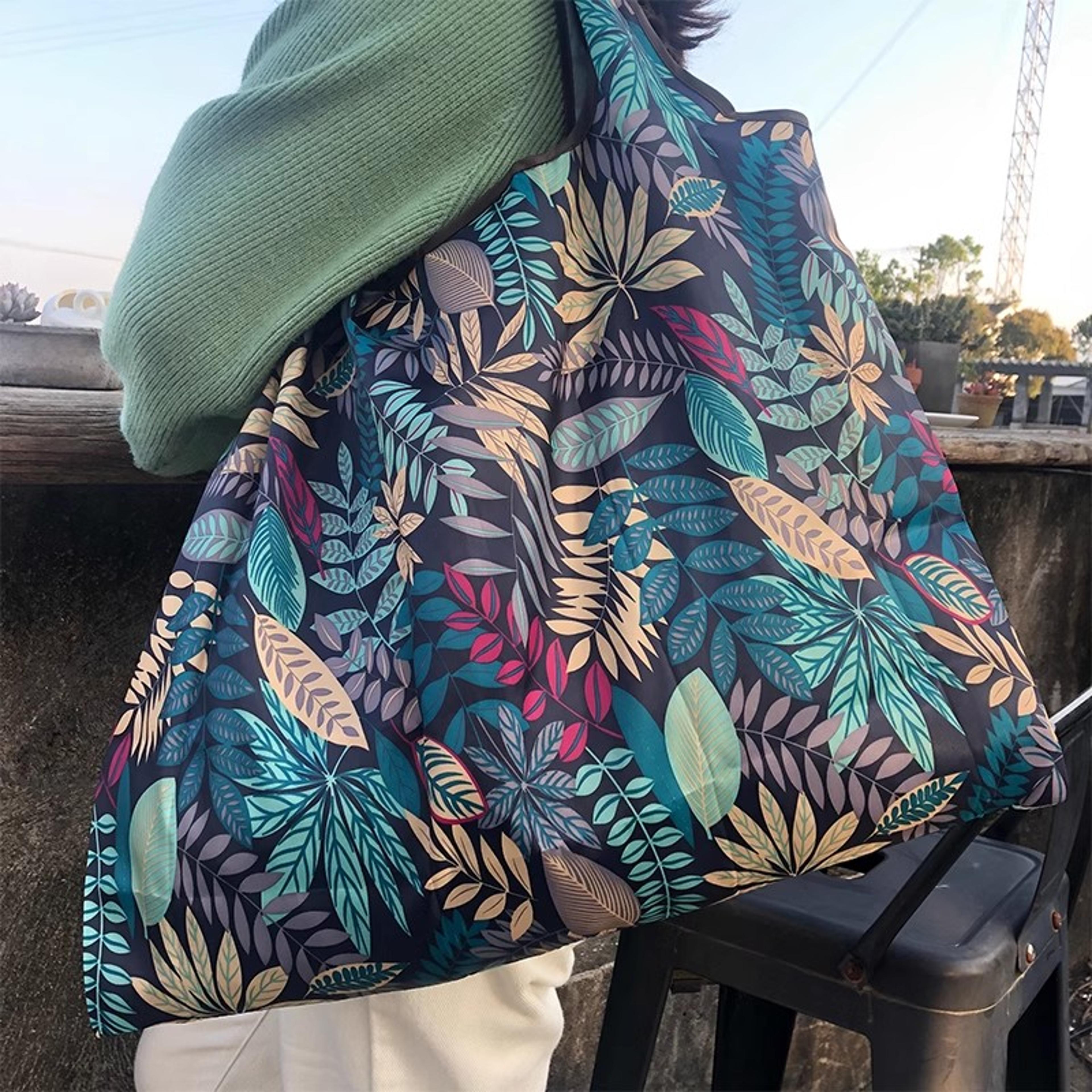 large capacity foldable shopping bag reusable travel tote for grocery, shopping & daily carry