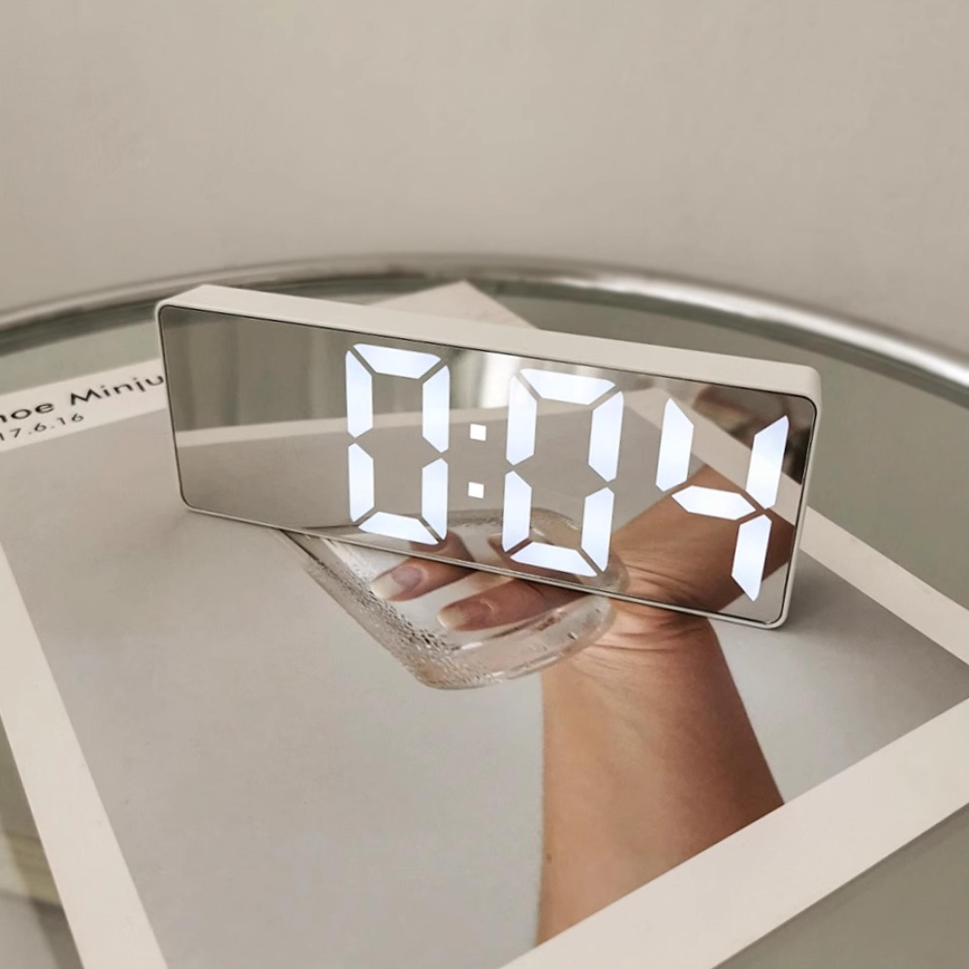voice control led digital mirror alarm clock with temperature display & snooze
