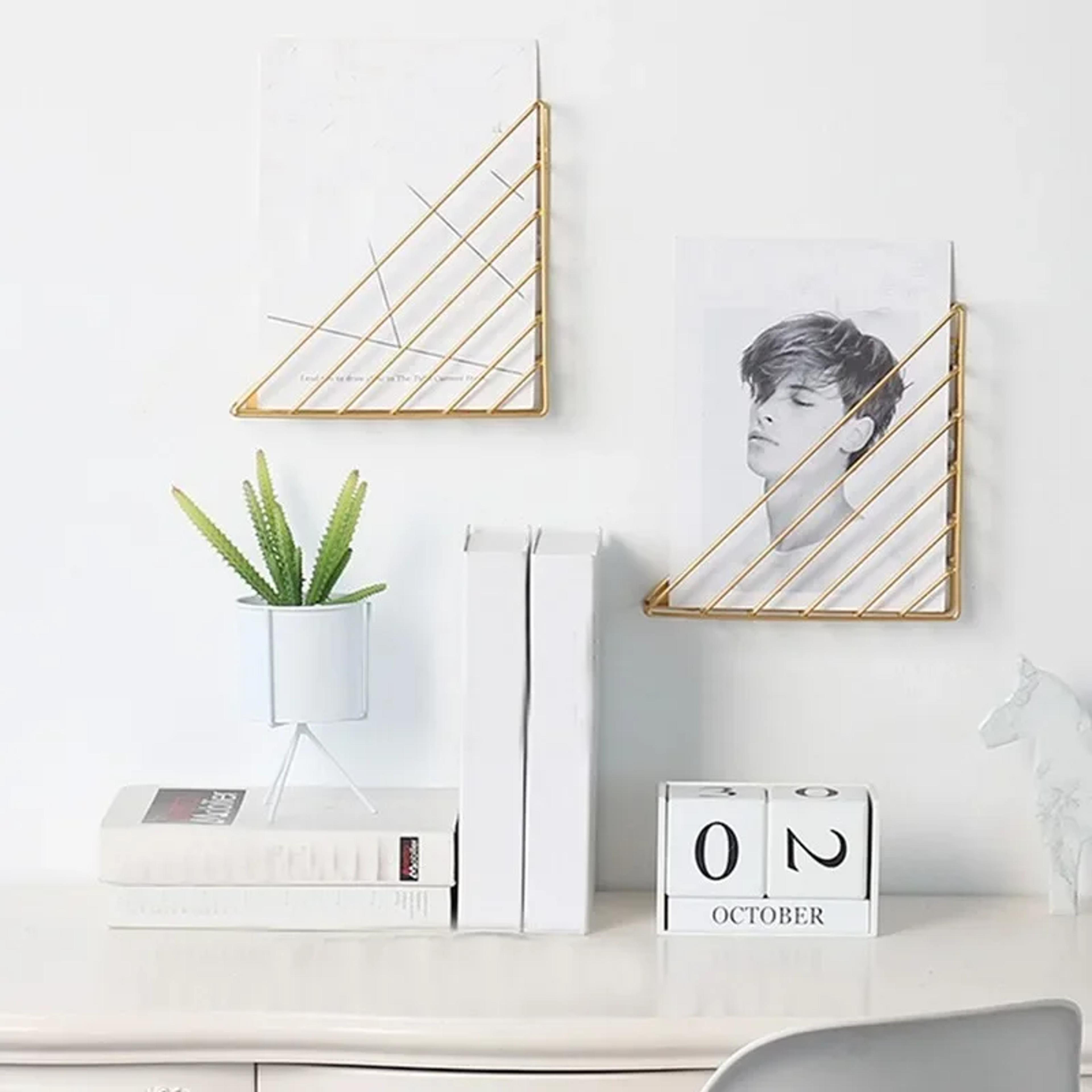modern wall mounted shelf metal triangle floating display & magazine rack for books, decor & storage