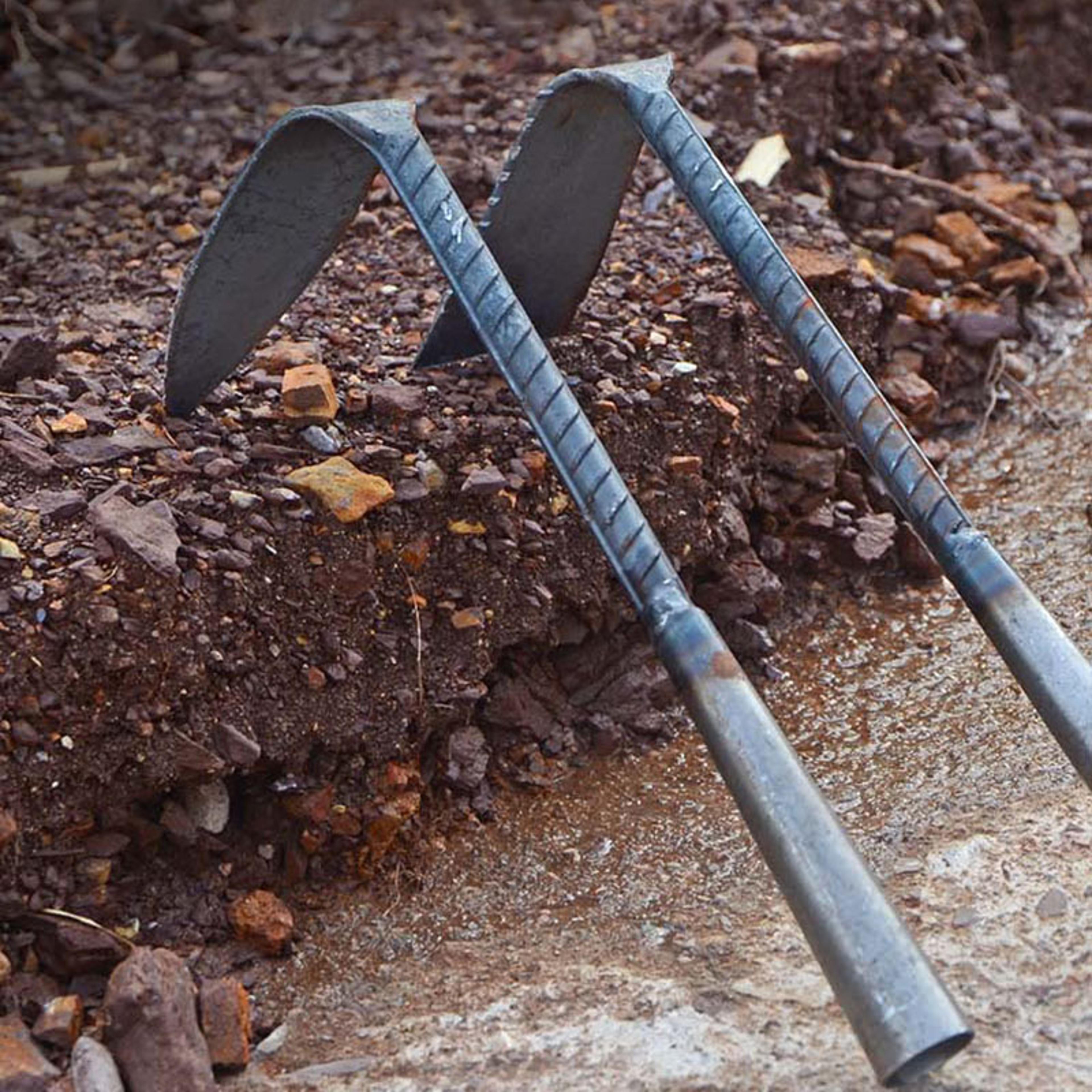 forged steel hand hoe garden weeding and soil loosening tool