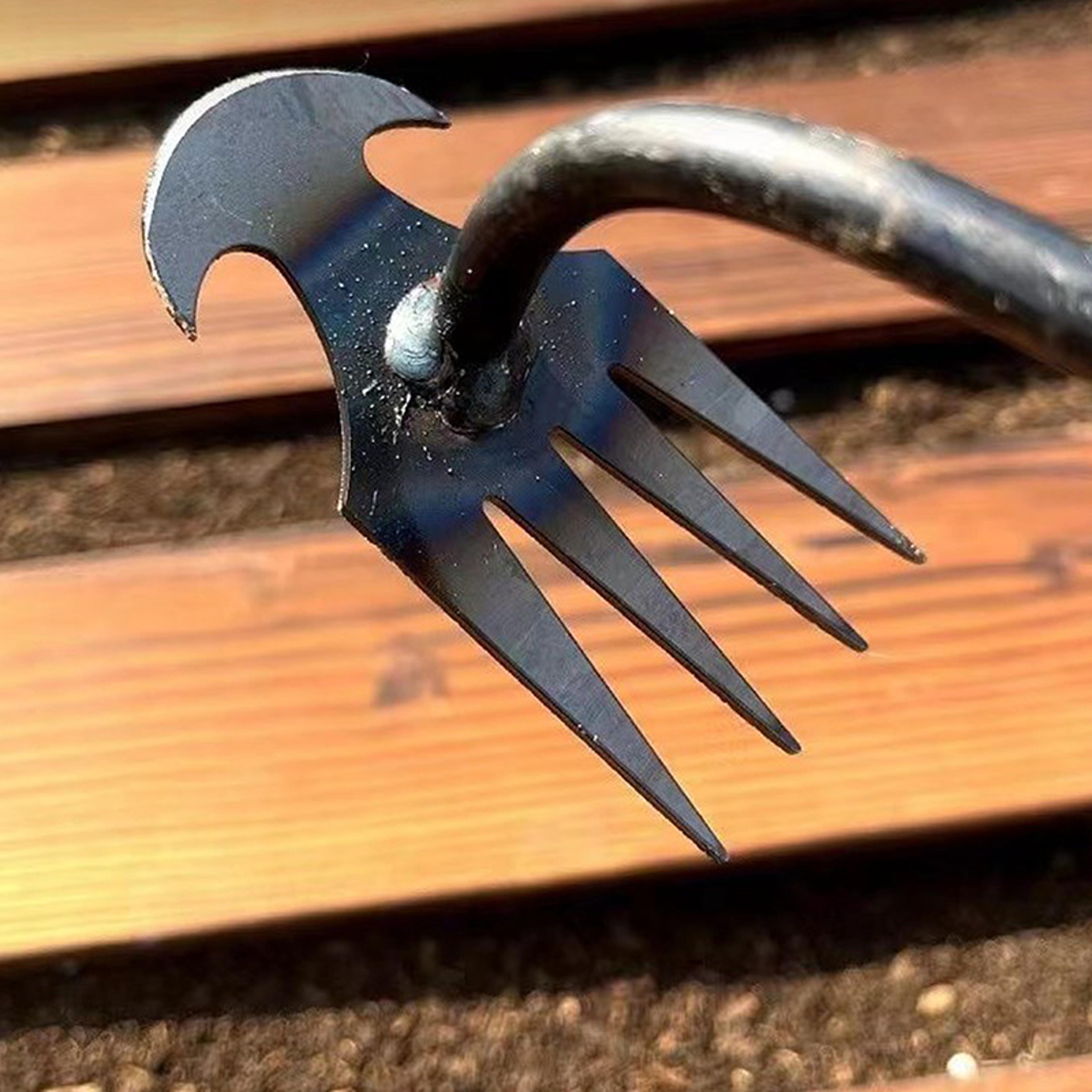 manganese steel garden weeder root puller and soil loosening tool
