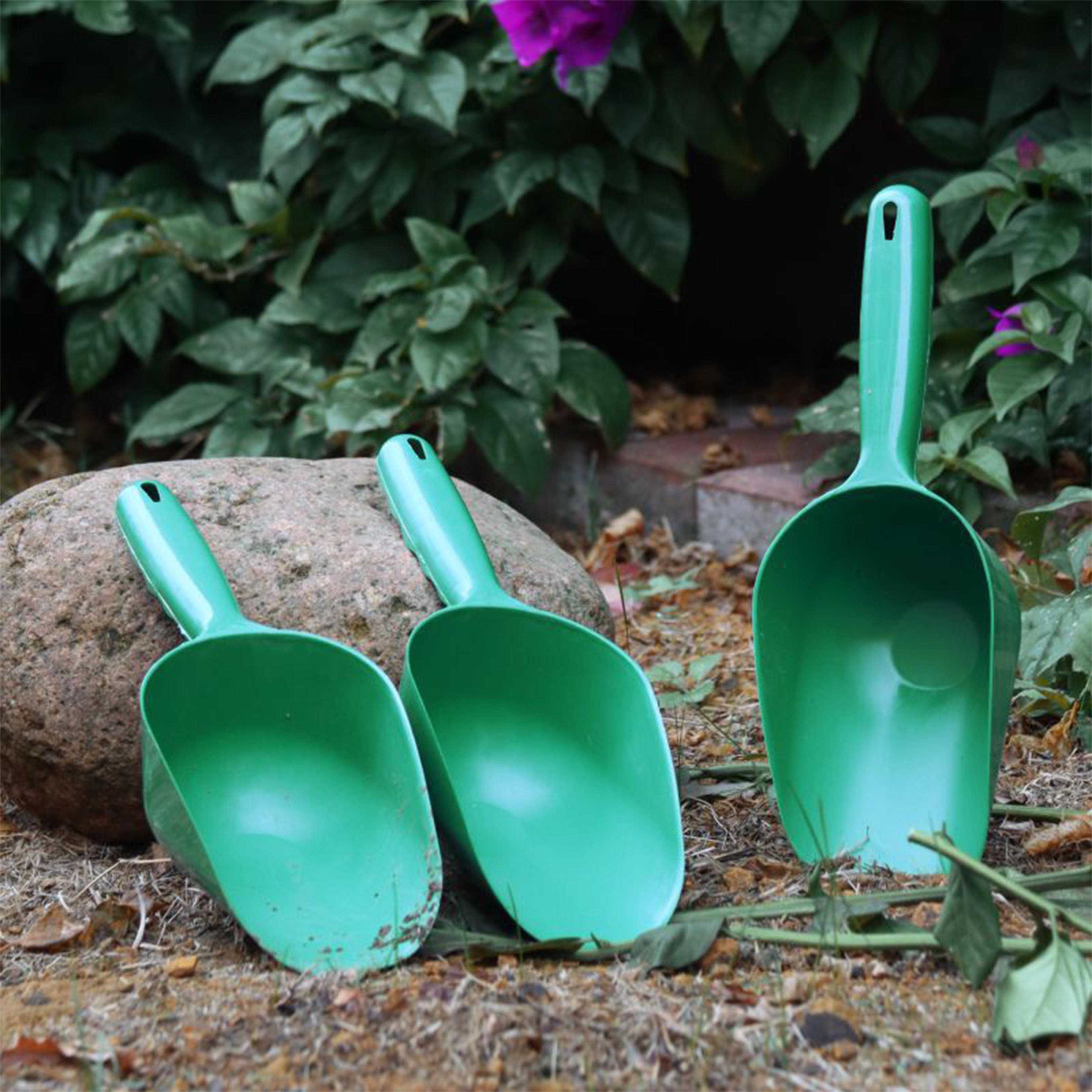 multi functional plastic garden shovel hand trowel for potting and soil care