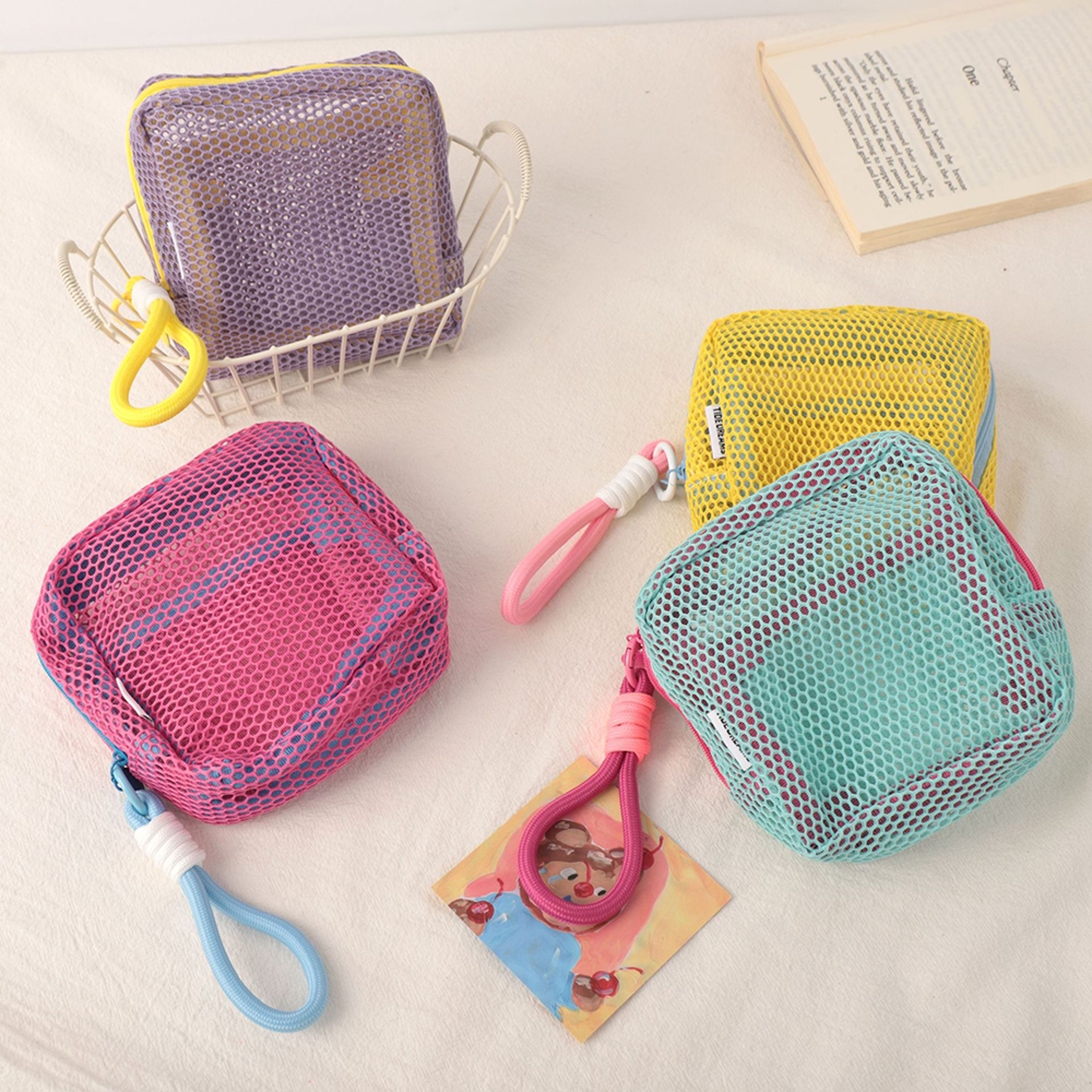square mesh makeup bag with zipper portable travel cosmetic organizer